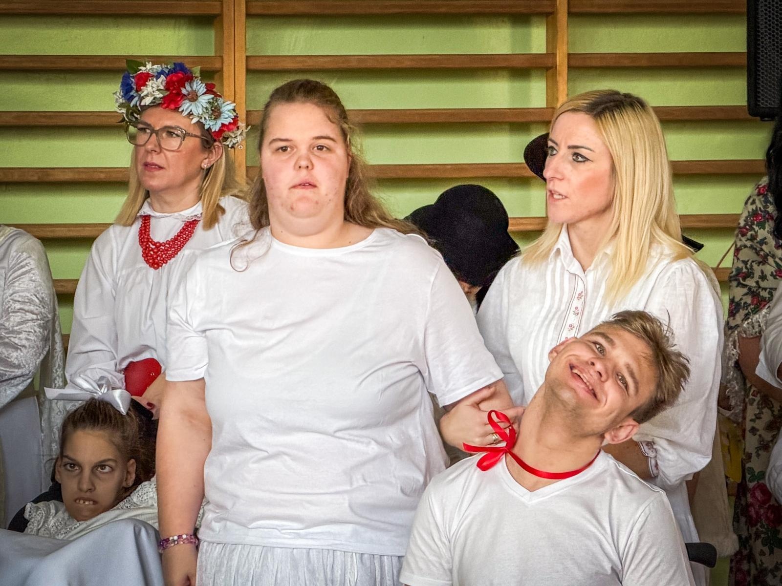 Zdjęcie w galerii na portalu naszraciborz.pl: Na szlaku wiedzy i ekologii oraz EKOBAZA – szkoła specjalna ma dwie nowe pracownie wiadomości z regionu