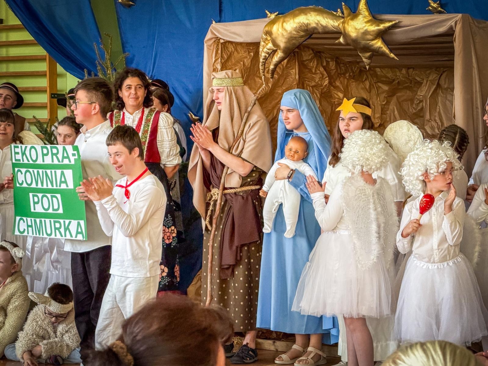 Zdjęcie w galerii na portalu naszraciborz.pl: Na szlaku wiedzy i ekologii oraz EKOBAZA – szkoła specjalna ma dwie nowe pracownie wiadomości z regionu