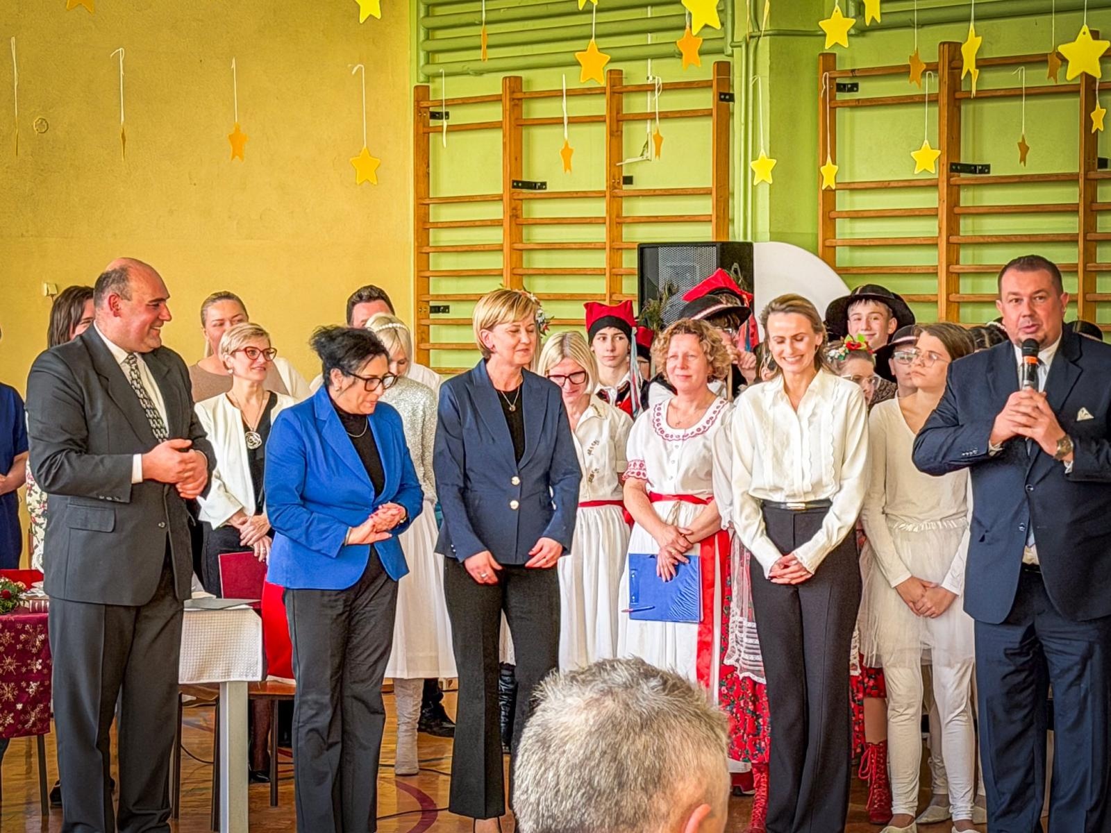 Zdjęcie w galerii na portalu naszraciborz.pl: Na szlaku wiedzy i ekologii oraz EKOBAZA – szkoła specjalna ma dwie nowe pracownie wiadomości z regionu