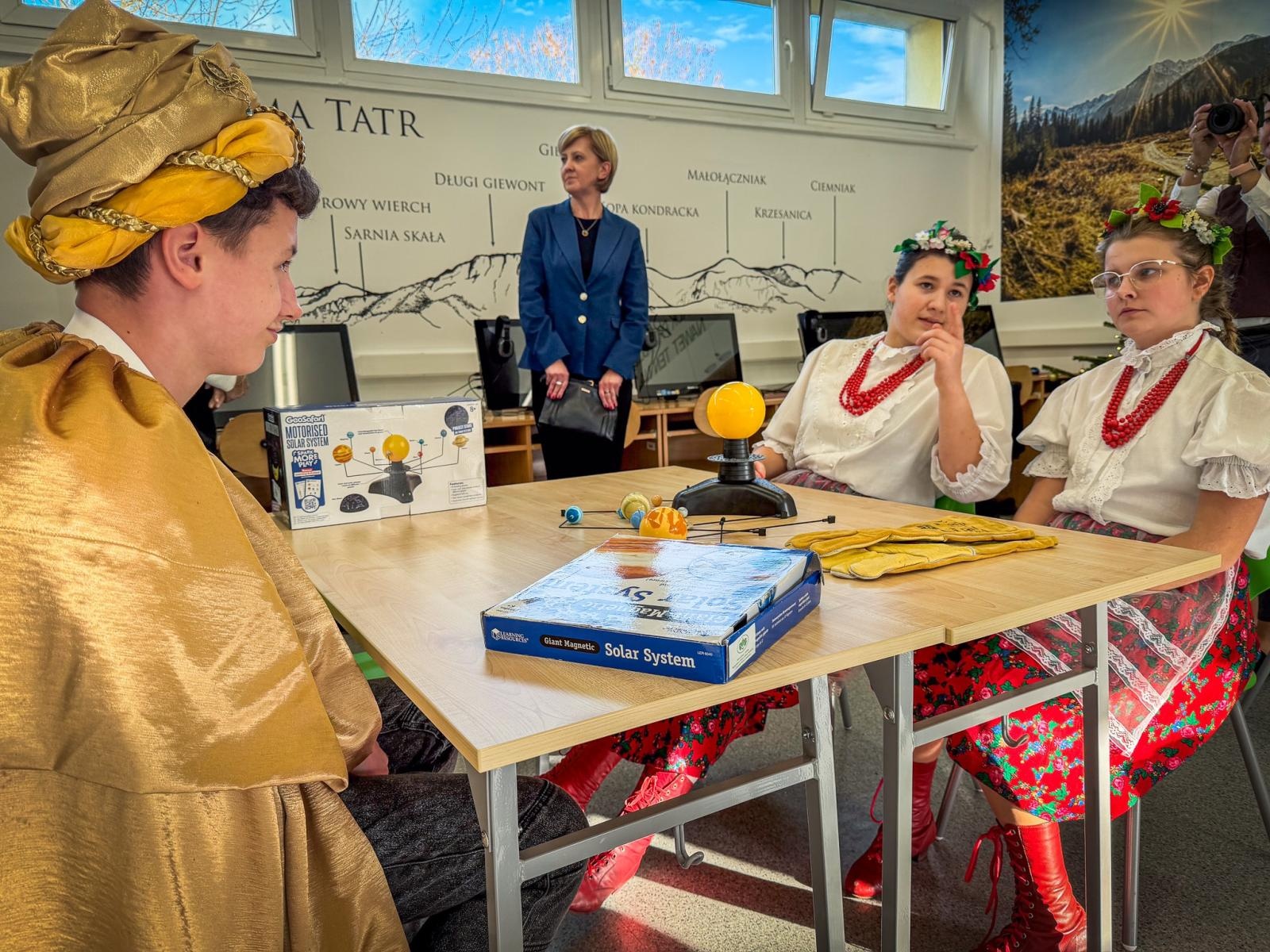 Zdjęcie w galerii na portalu naszraciborz.pl: Na szlaku wiedzy i ekologii oraz EKOBAZA – szkoła specjalna ma dwie nowe pracownie wiadomości z regionu