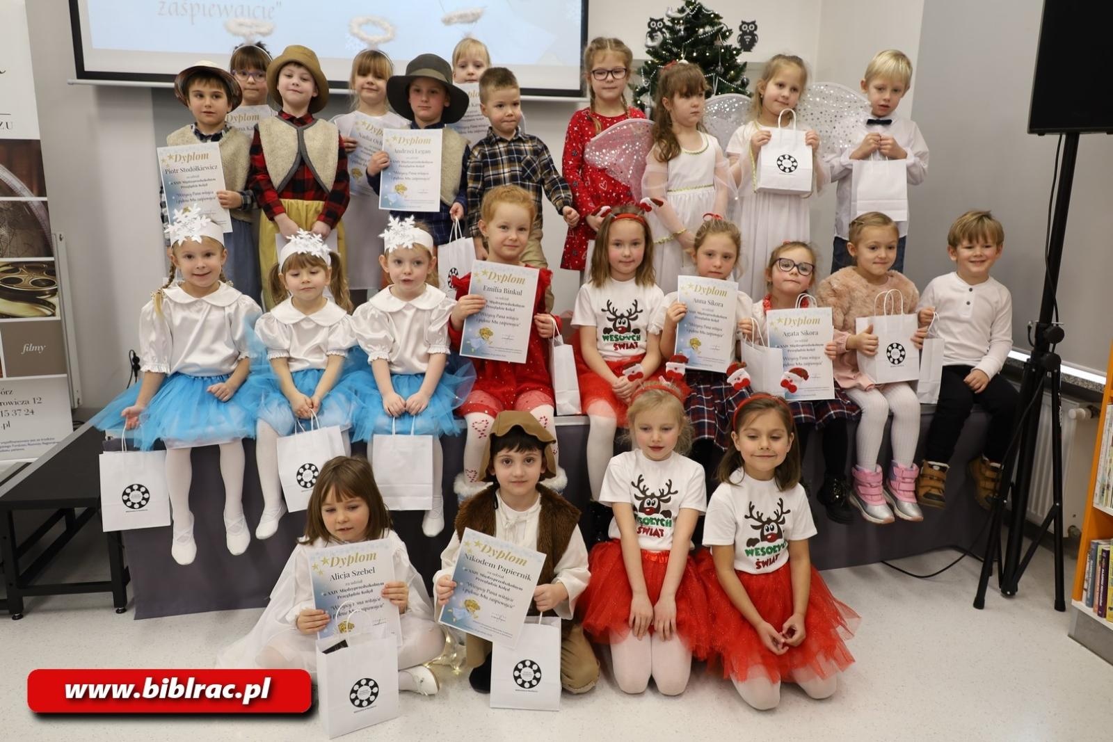 Zdjęcie w galerii na portalu naszraciborz.pl: Hej kolęda, kolęda! XXIV Międzyprzedszkolny Przegląd Kolęd w bibliotece wiadomości z regionu