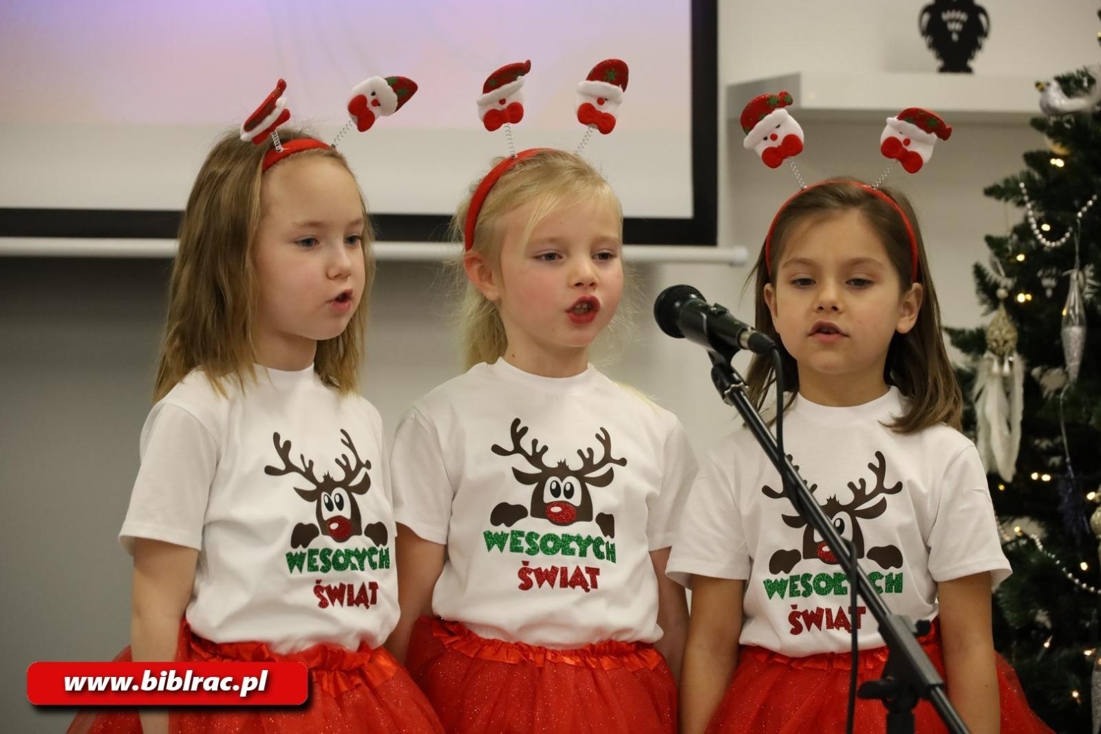Zdjęcie w galerii na portalu naszraciborz.pl: Hej kolęda, kolęda! XXIV Międzyprzedszkolny Przegląd Kolęd w bibliotece wiadomości z regionu