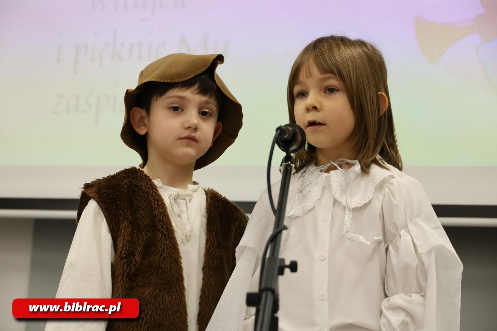 Zdjęcie w galerii na portalu naszraciborz.pl: Hej kolęda, kolęda! XXIV Międzyprzedszkolny Przegląd Kolęd w bibliotece wiadomości z regionu
