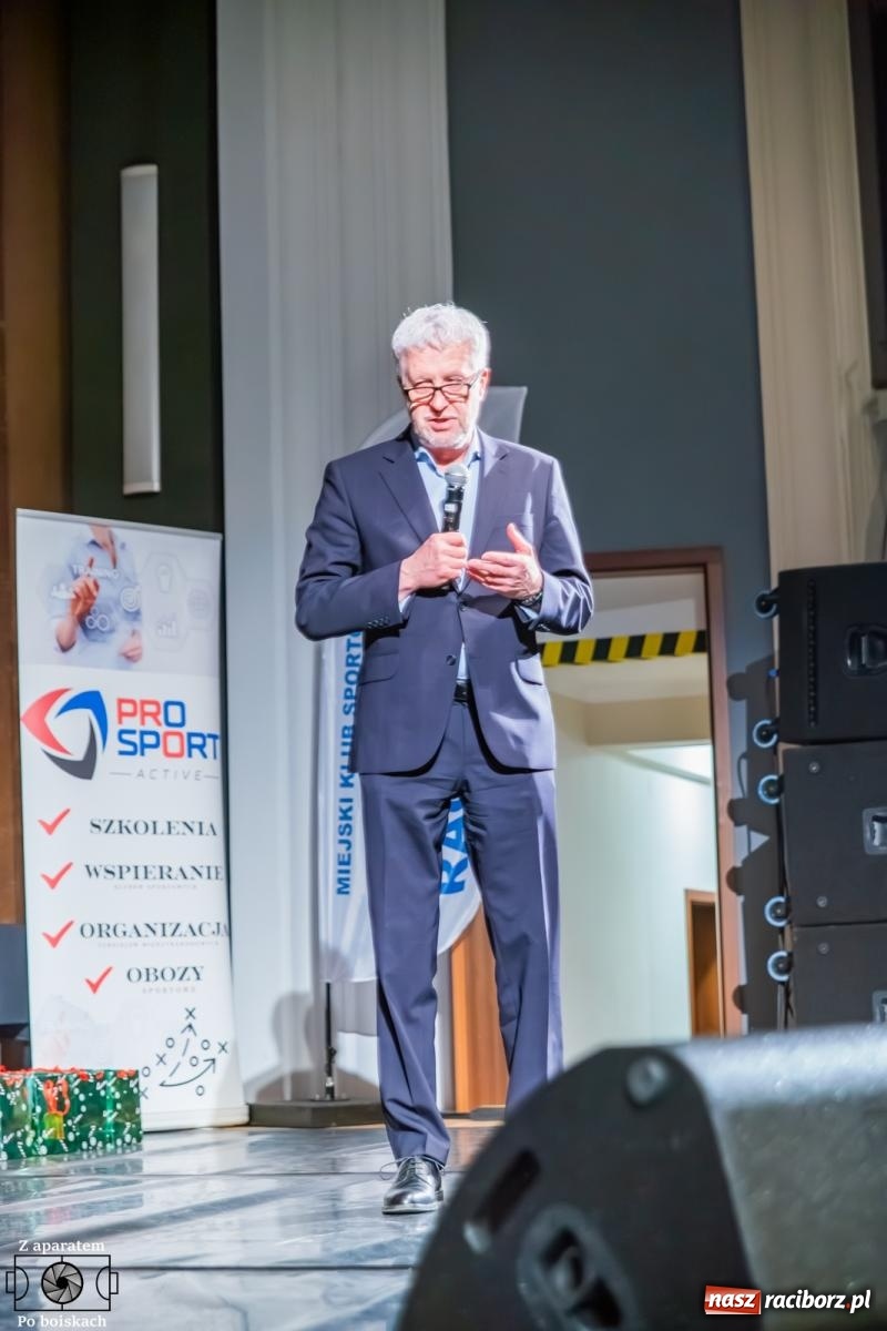 Zdjęcie w galerii na portalu naszraciborz.pl: Pierwsza gala sportowa Unii Racibórz w RCK. Nagrody, podziękowania i wzruszające pożegnania [FOTO i WIDEO] wiadomości z regionu
