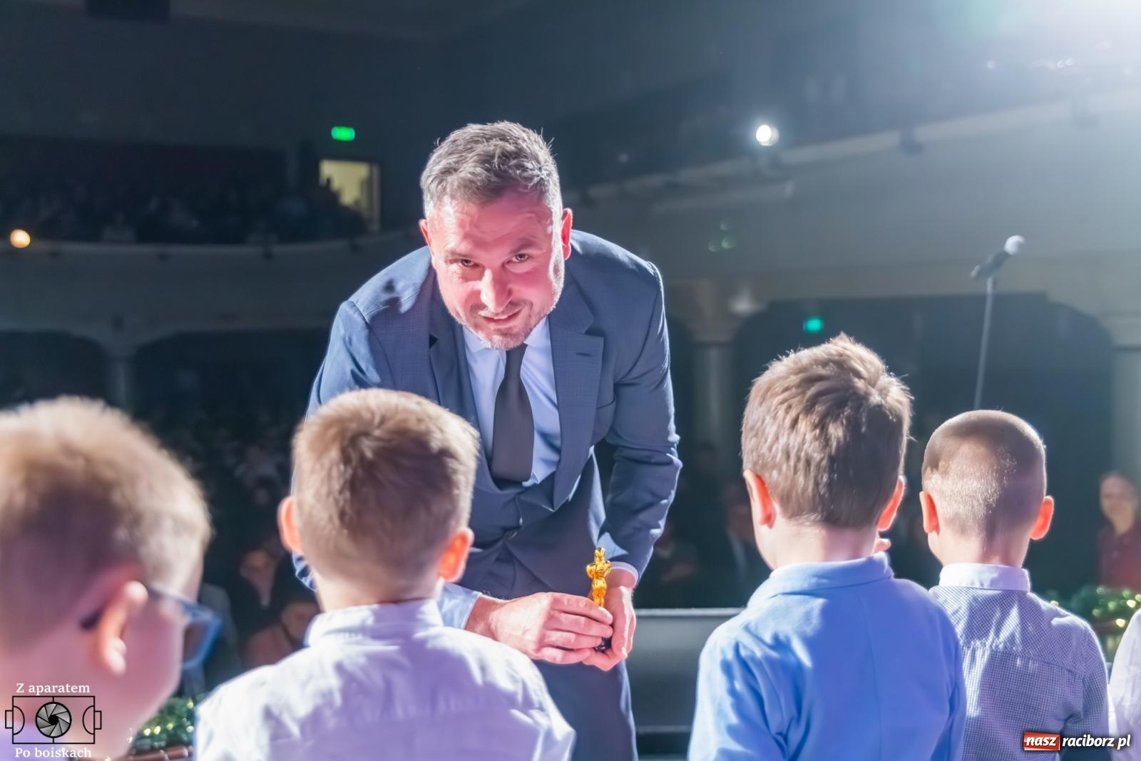 Zdjęcie w galerii na portalu naszraciborz.pl: Pierwsza gala sportowa Unii Racibórz w RCK. Nagrody, podziękowania i wzruszające pożegnania [FOTO i WIDEO] wiadomości z regionu