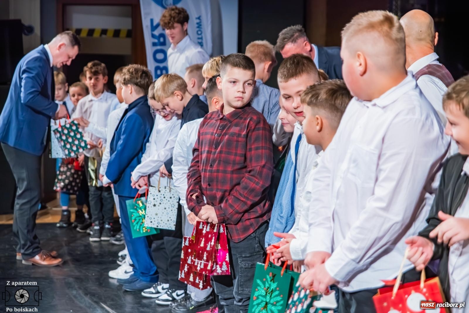 Zdjęcie w galerii na portalu naszraciborz.pl: Pierwsza gala sportowa Unii Racibórz w RCK. Nagrody, podziękowania i wzruszające pożegnania [FOTO i WIDEO] wiadomości z regionu