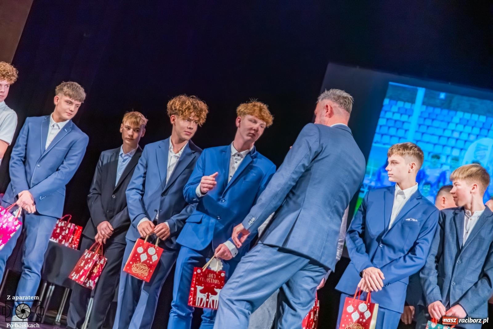 Zdjęcie w galerii na portalu naszraciborz.pl: Pierwsza gala sportowa Unii Racibórz w RCK. Nagrody, podziękowania i wzruszające pożegnania [FOTO i WIDEO] wiadomości z regionu