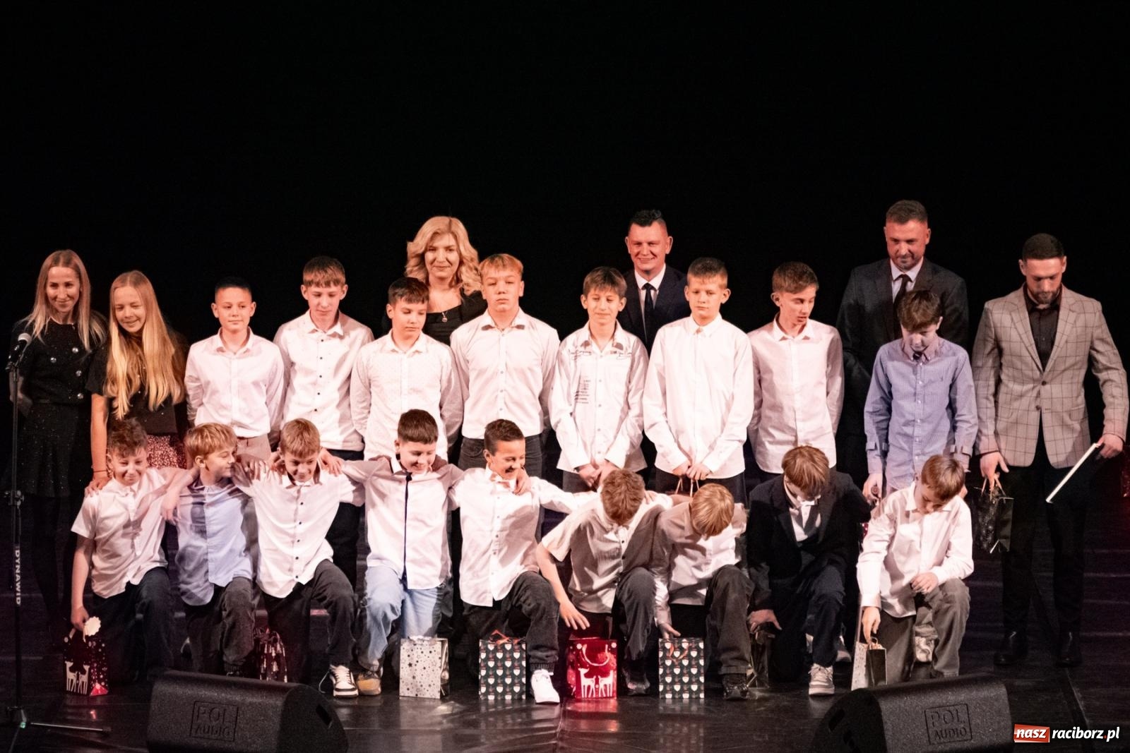 Zdjęcie w galerii na portalu naszraciborz.pl: Pierwsza gala sportowa Unii Racibórz w RCK. Nagrody, podziękowania i wzruszające pożegnania [FOTO i WIDEO] wiadomości z regionu