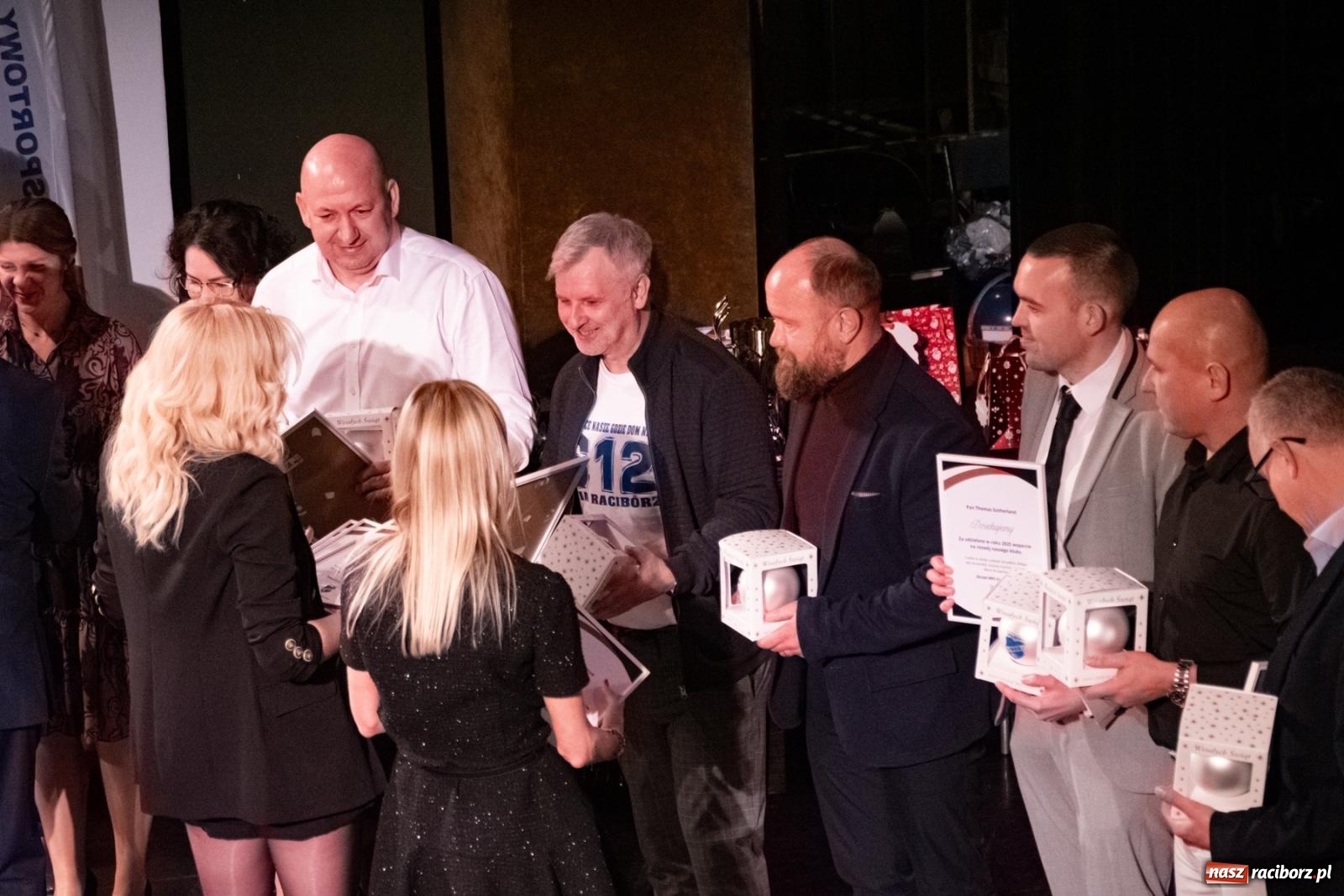 Zdjęcie w galerii na portalu naszraciborz.pl: Pierwsza gala sportowa Unii Racibórz w RCK. Nagrody, podziękowania i wzruszające pożegnania [FOTO i WIDEO] wiadomości z regionu
