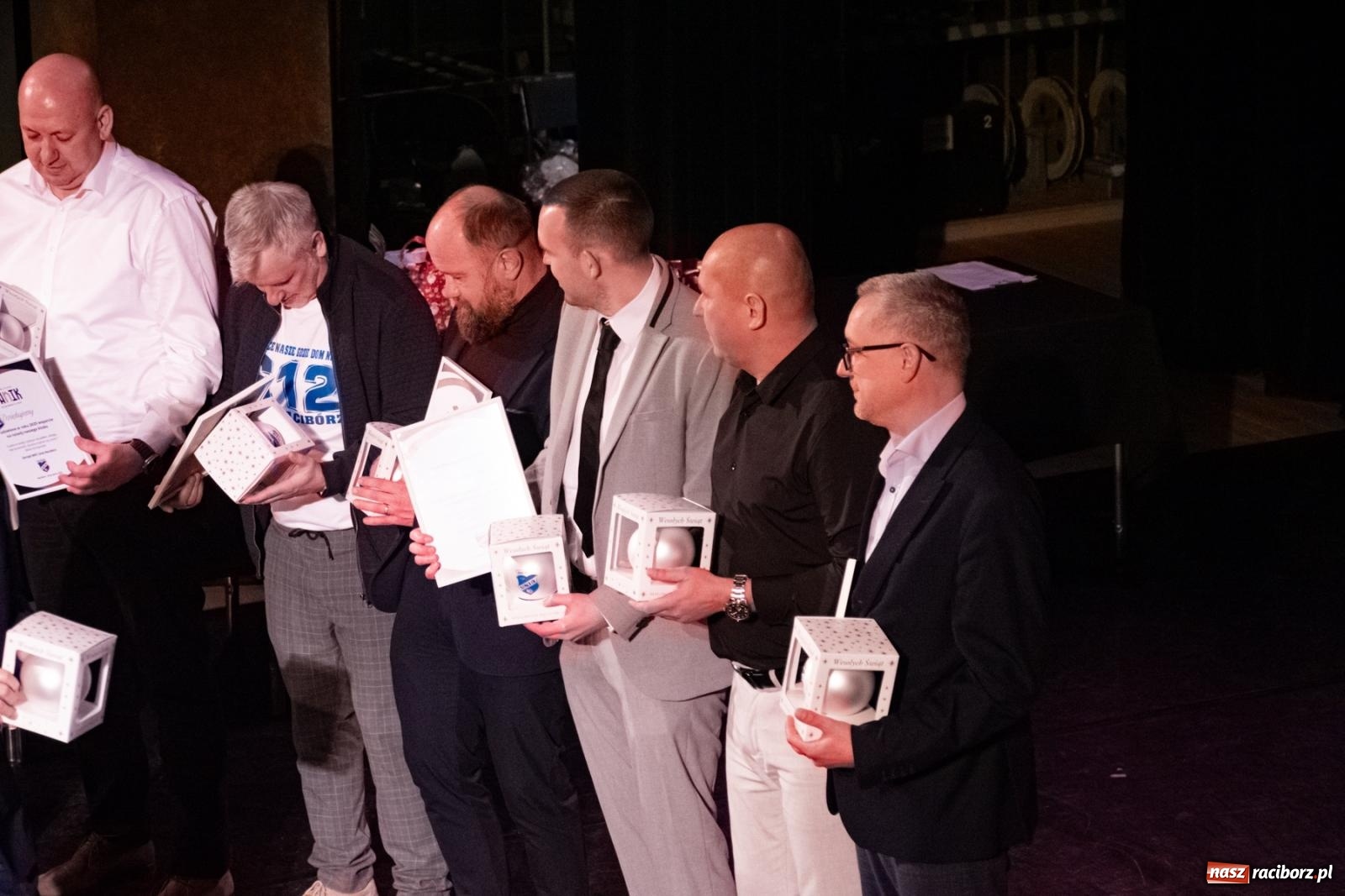 Zdjęcie w galerii na portalu naszraciborz.pl: Pierwsza gala sportowa Unii Racibórz w RCK. Nagrody, podziękowania i wzruszające pożegnania [FOTO i WIDEO] wiadomości z regionu