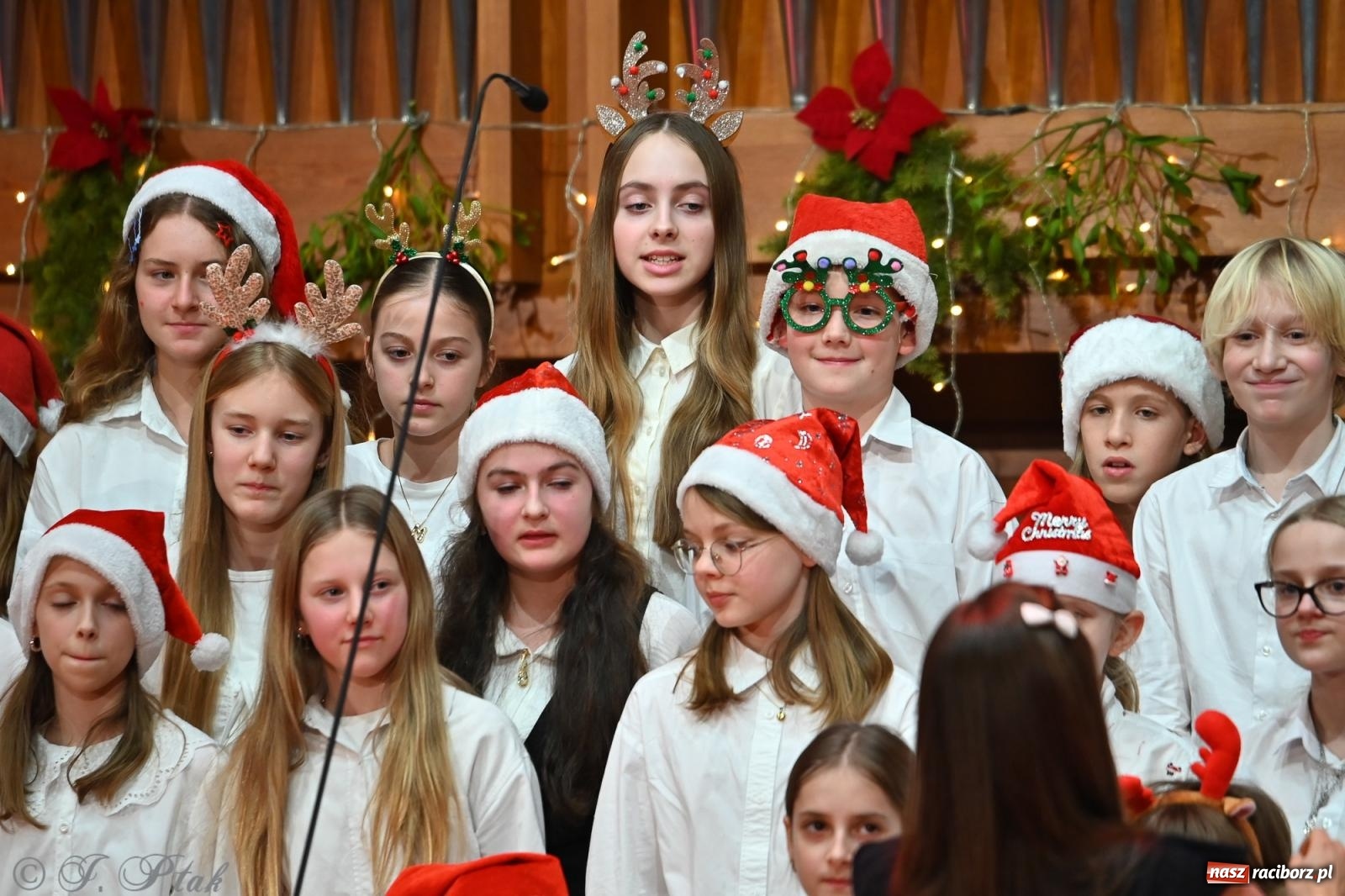 Zdjęcie w galerii na portalu naszraciborz.pl: Koncert kolędowy w Państwowej Szkole Muzycznej w Raciborzu [FOTO i WIDEO] wiadomości z regionu