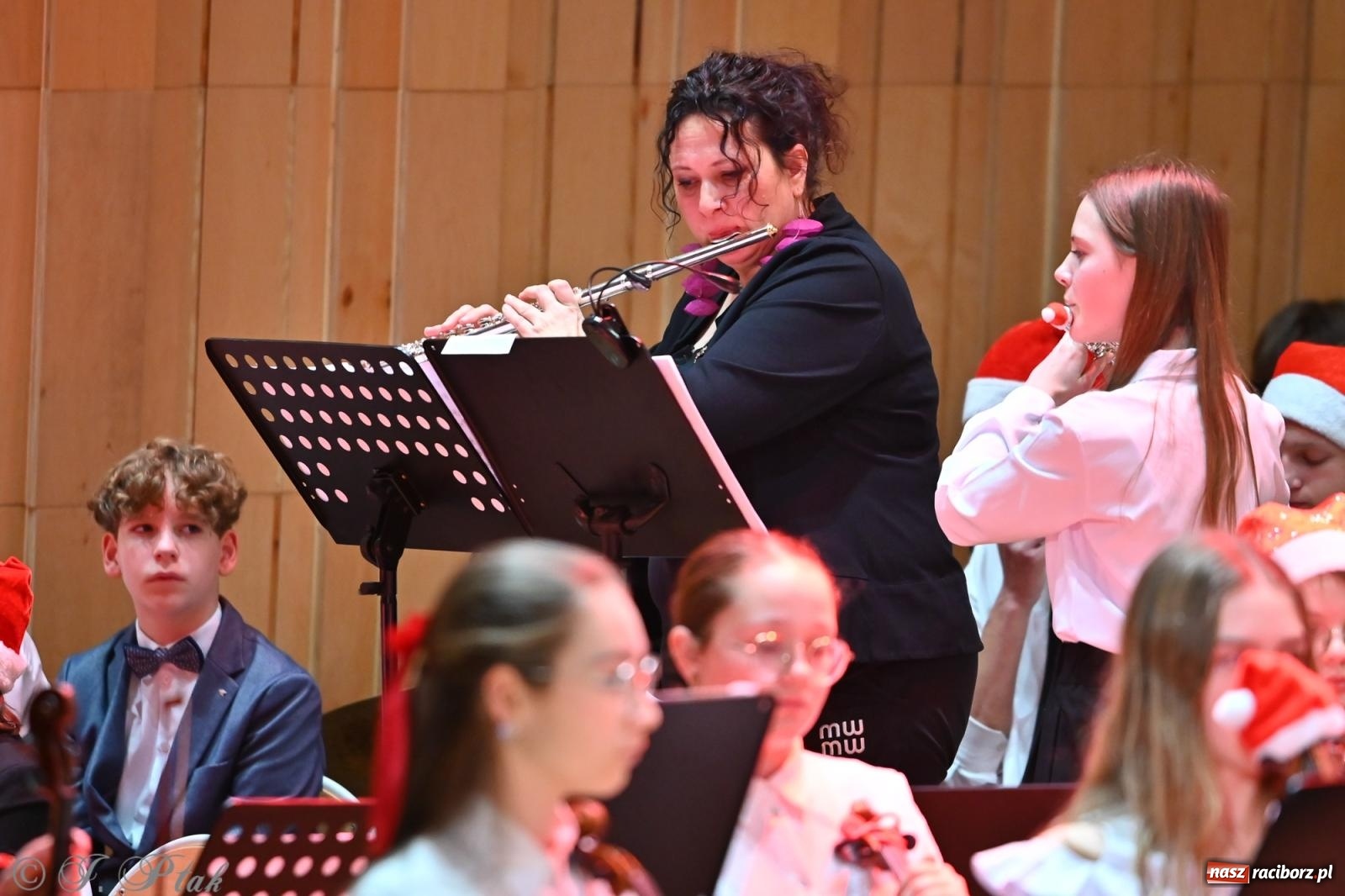 Zdjęcie w galerii na portalu naszraciborz.pl: Koncert kolędowy w Państwowej Szkole Muzycznej w Raciborzu [FOTO i WIDEO] wiadomości z regionu