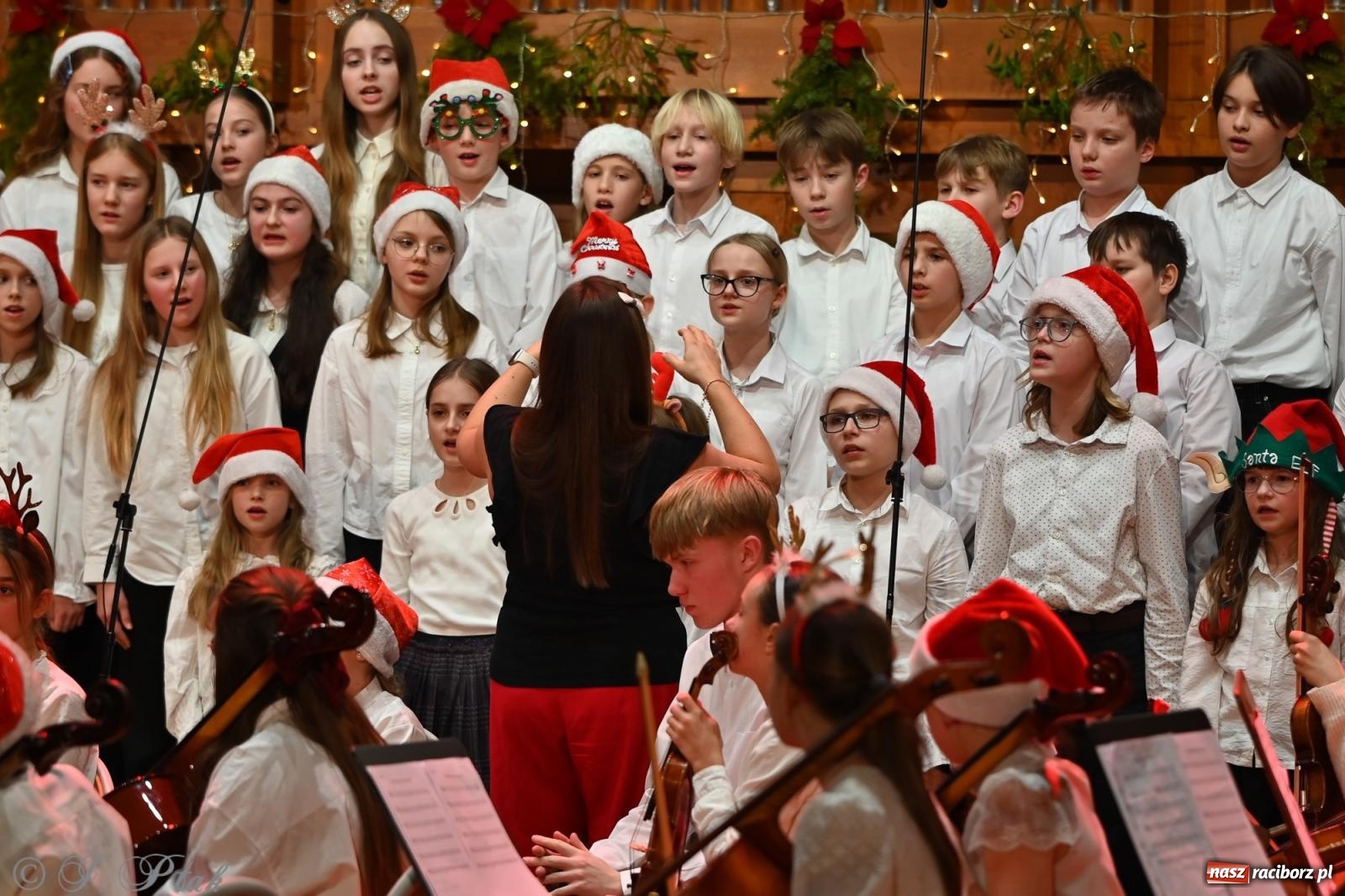 Zdjęcie w galerii na portalu naszraciborz.pl: Koncert kolędowy w Państwowej Szkole Muzycznej w Raciborzu [FOTO i WIDEO] wiadomości z regionu