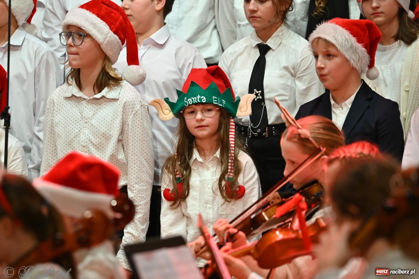 Zdjęcie w galerii na portalu naszraciborz.pl: Koncert kolędowy w Państwowej Szkole Muzycznej w Raciborzu [FOTO i WIDEO] wiadomości z regionu
