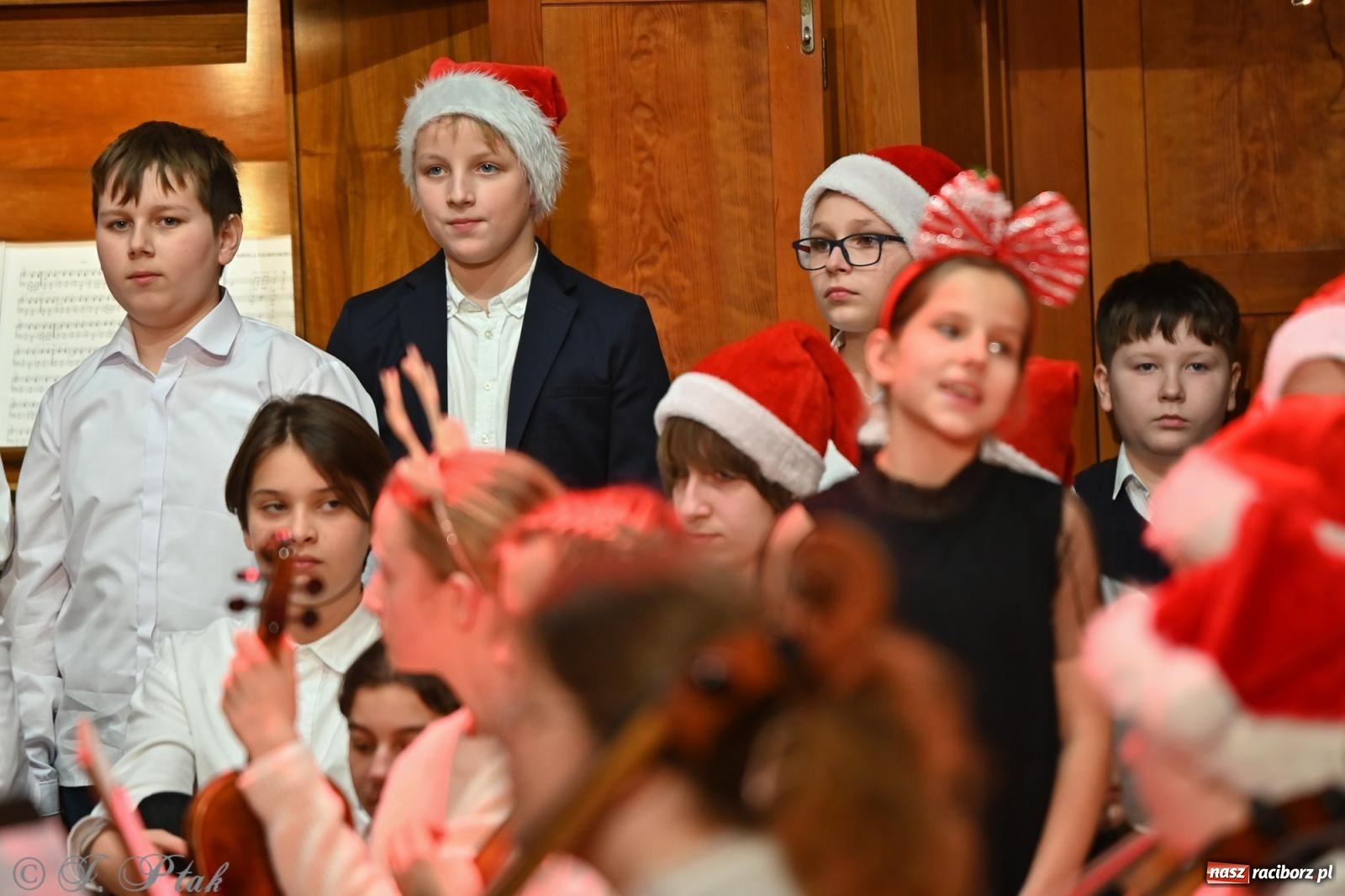 Zdjęcie w galerii na portalu naszraciborz.pl: Koncert kolędowy w Państwowej Szkole Muzycznej w Raciborzu [FOTO i WIDEO] wiadomości z regionu