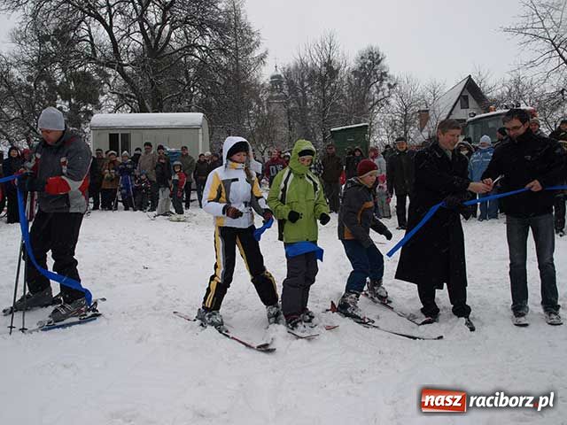 Zdjęcie w galerii na portalu naszraciborz.pl: Stok narciarski w Tworkowie otwarty wiadomości z regionu