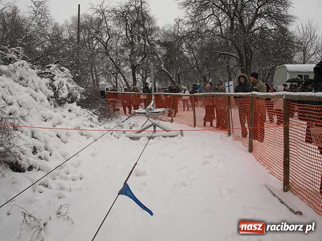 Zdjęcie w galerii na portalu naszraciborz.pl: Stok narciarski w Tworkowie otwarty wiadomości z regionu