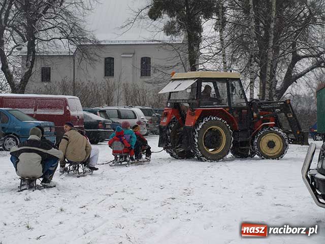 Zdjęcie w galerii na portalu naszraciborz.pl: Stok narciarski w Tworkowie otwarty wiadomości z regionu