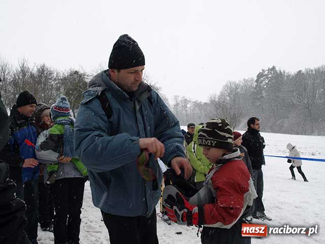 Zdjęcie w galerii na portalu naszraciborz.pl: Stok narciarski w Tworkowie otwarty wiadomości z regionu