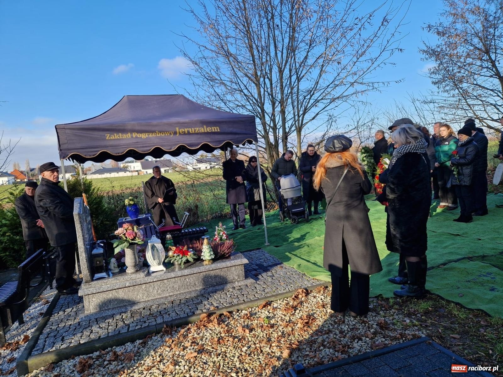 Zdjęcie w galerii na portalu naszraciborz.pl: Ostatnie pożegnanie śp. Tadeusza Ekierta. Racibórz żegna wieloletniego prezesa RAFAKO i Raciborskiej Izby Gospodarczej [FOTO] wiadomości z regionu