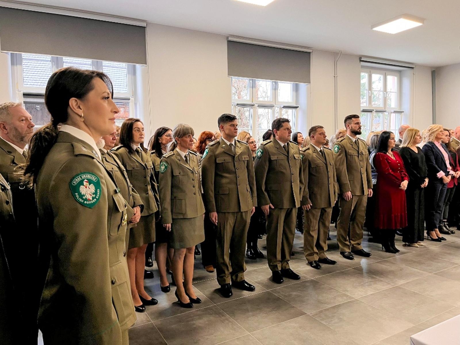Zdjęcie w galerii na portalu naszraciborz.pl: Spotkanie opłatkowe w Śląskim Oddziale Straży Granicznej w Raciborzu wiadomości z regionu