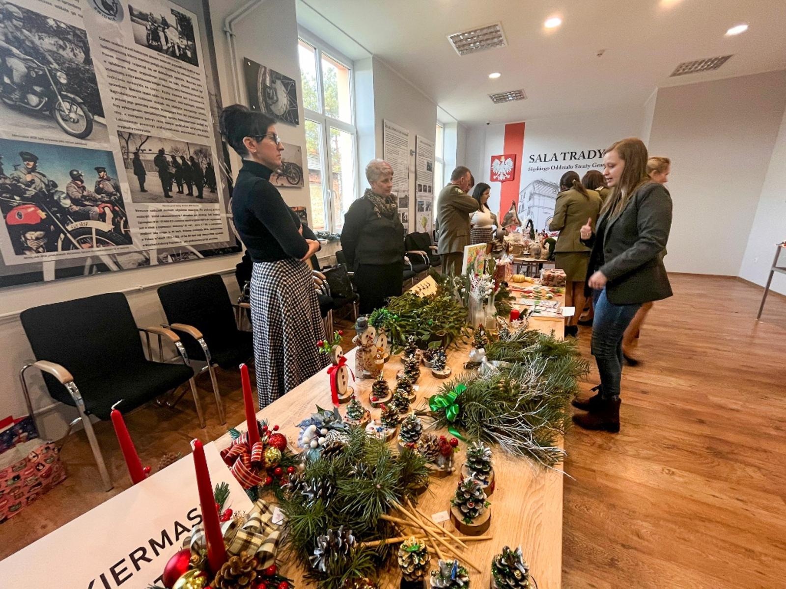 Zdjęcie w galerii na portalu naszraciborz.pl: Spotkanie opłatkowe w Śląskim Oddziale Straży Granicznej w Raciborzu wiadomości z regionu