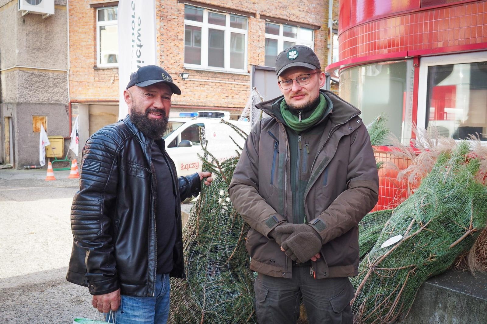 Zdjęcie w galerii na portalu naszraciborz.pl: Choinka dla życia także w Raciborzu. Duże zainteresowanie akcją honorowego krwiodawstwa [FOTO i WIDEO] wiadomości z regionu