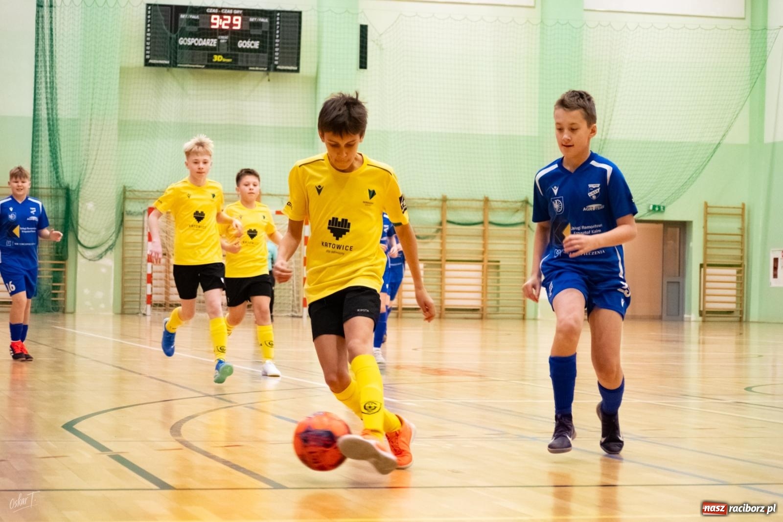 Zdjęcie w galerii na portalu naszraciborz.pl: Winter Futsal Cup rocznika 2014. Międzynarodowa rywalizacja w Raciborzu [FOTO] wiadomości z regionu