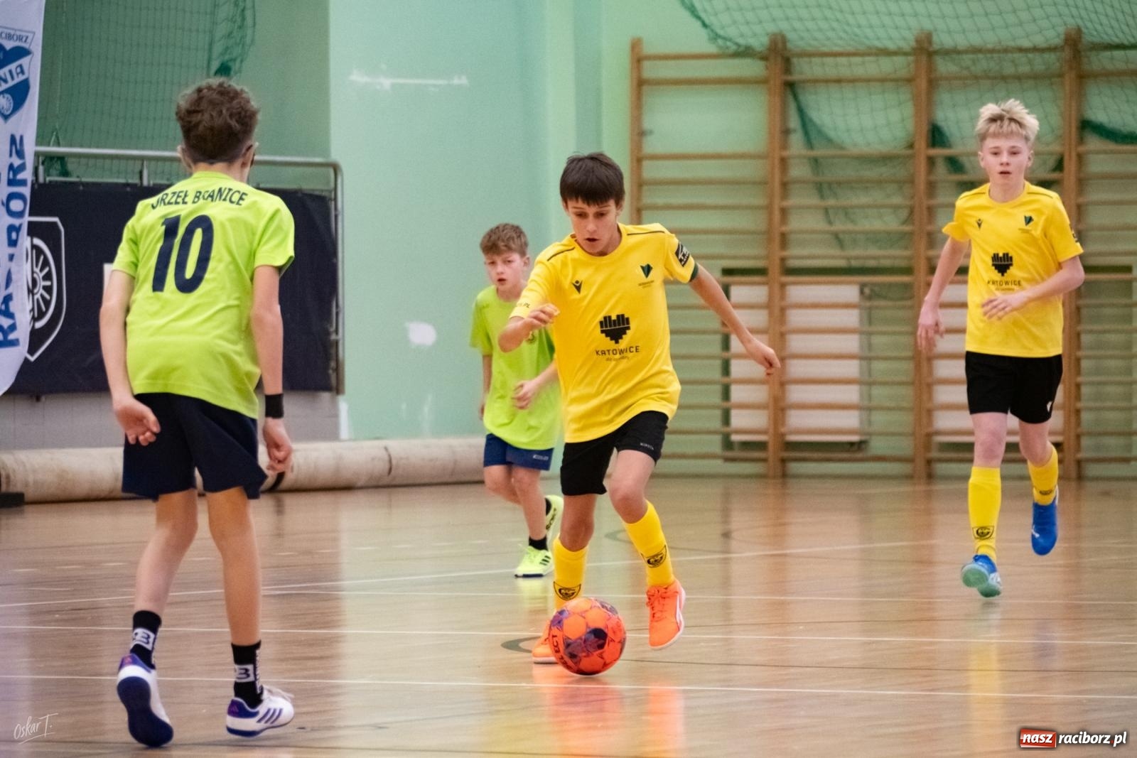 Zdjęcie w galerii na portalu naszraciborz.pl: Winter Futsal Cup rocznika 2014. Międzynarodowa rywalizacja w Raciborzu [FOTO] wiadomości z regionu