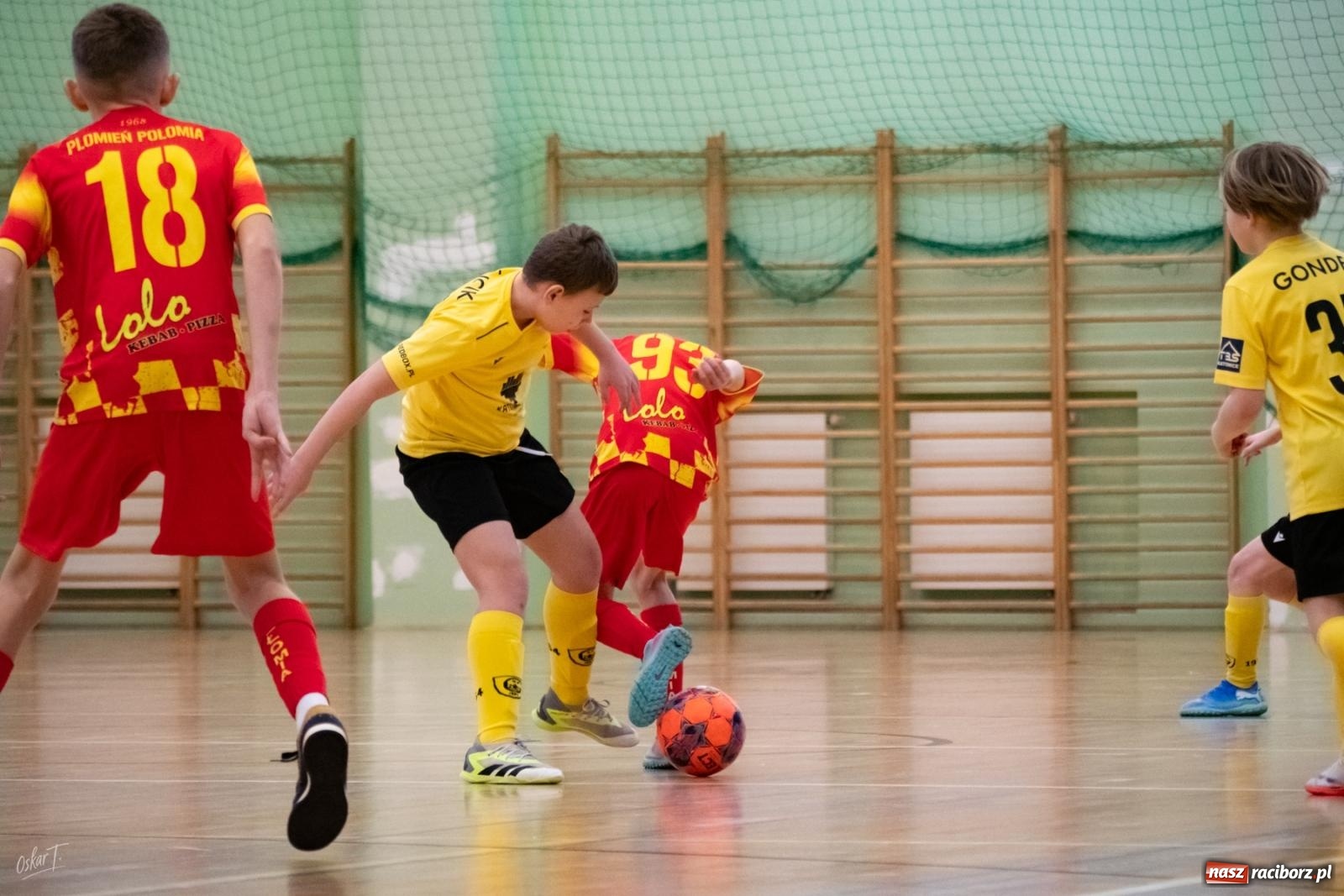 Zdjęcie w galerii na portalu naszraciborz.pl: Winter Futsal Cup rocznika 2014. Międzynarodowa rywalizacja w Raciborzu [FOTO] wiadomości z regionu