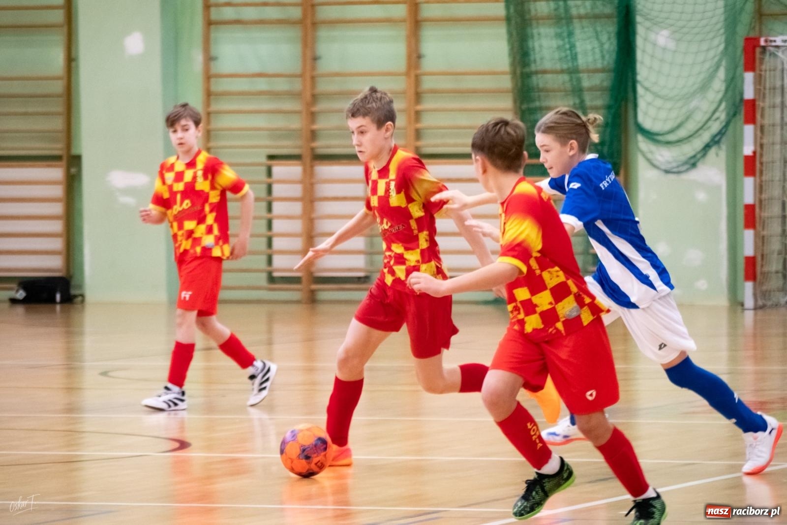 Zdjęcie w galerii na portalu naszraciborz.pl: Winter Futsal Cup rocznika 2014. Międzynarodowa rywalizacja w Raciborzu [FOTO] wiadomości z regionu