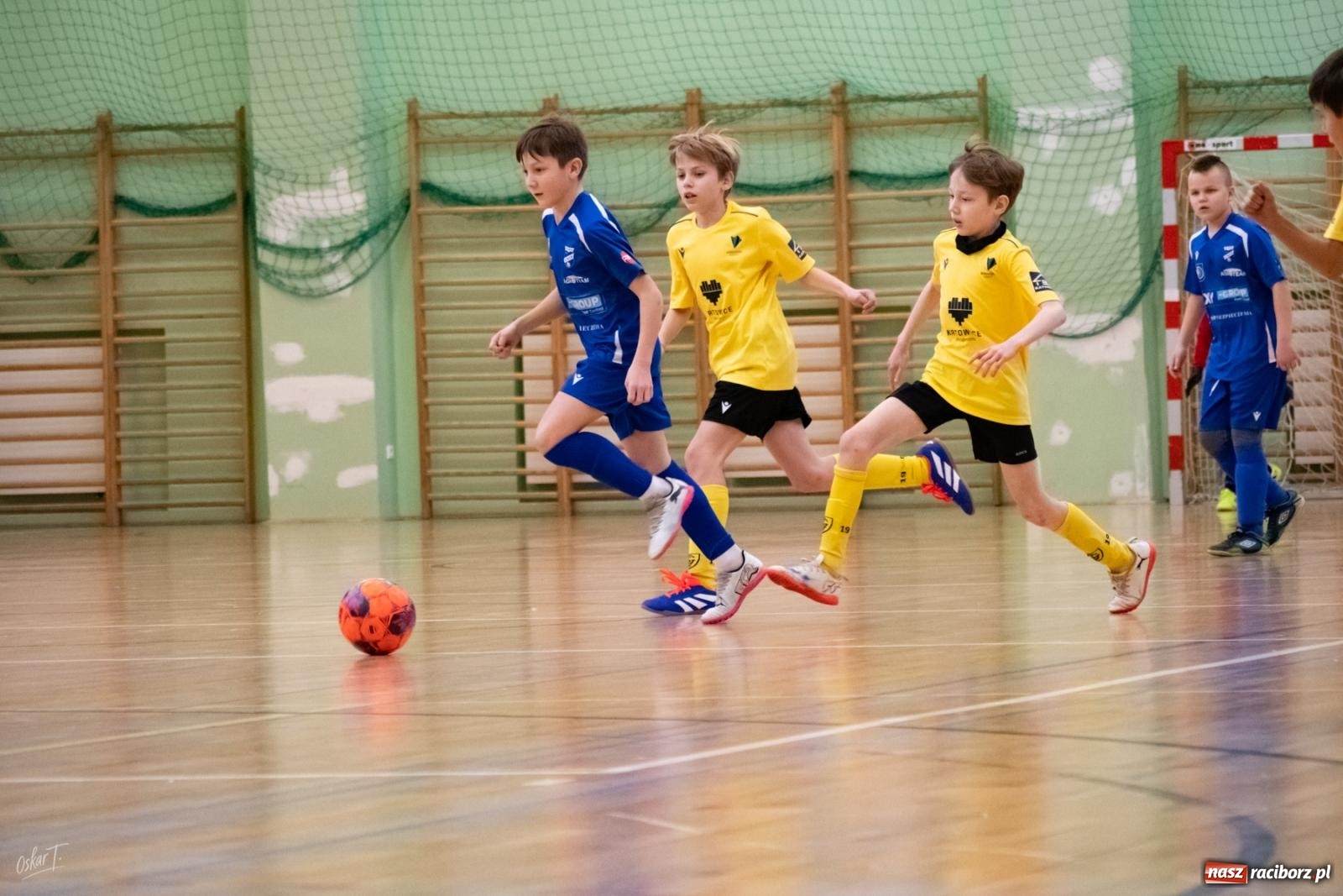 Zdjęcie w galerii na portalu naszraciborz.pl: Winter Futsal Cup rocznika 2014. Międzynarodowa rywalizacja w Raciborzu [FOTO] wiadomości z regionu