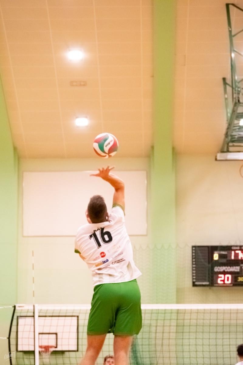 Zdjęcie w galerii na portalu naszraciborz.pl: Pięciosetowy thriller w hali przy Łąkowej. KS Racibórz zakończył rok zwycięstwem [FOTO] wiadomości z regionu