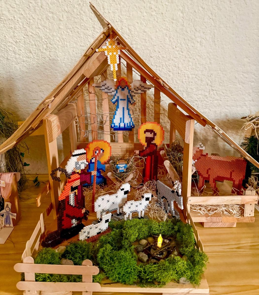 Zdjęcie w galerii na portalu naszraciborz.pl: Rodzinne szopki pełne tradycji i wyobraźni. Zakończyła się XVI edycja konkursu w Raciborzu wiadomości z regionu