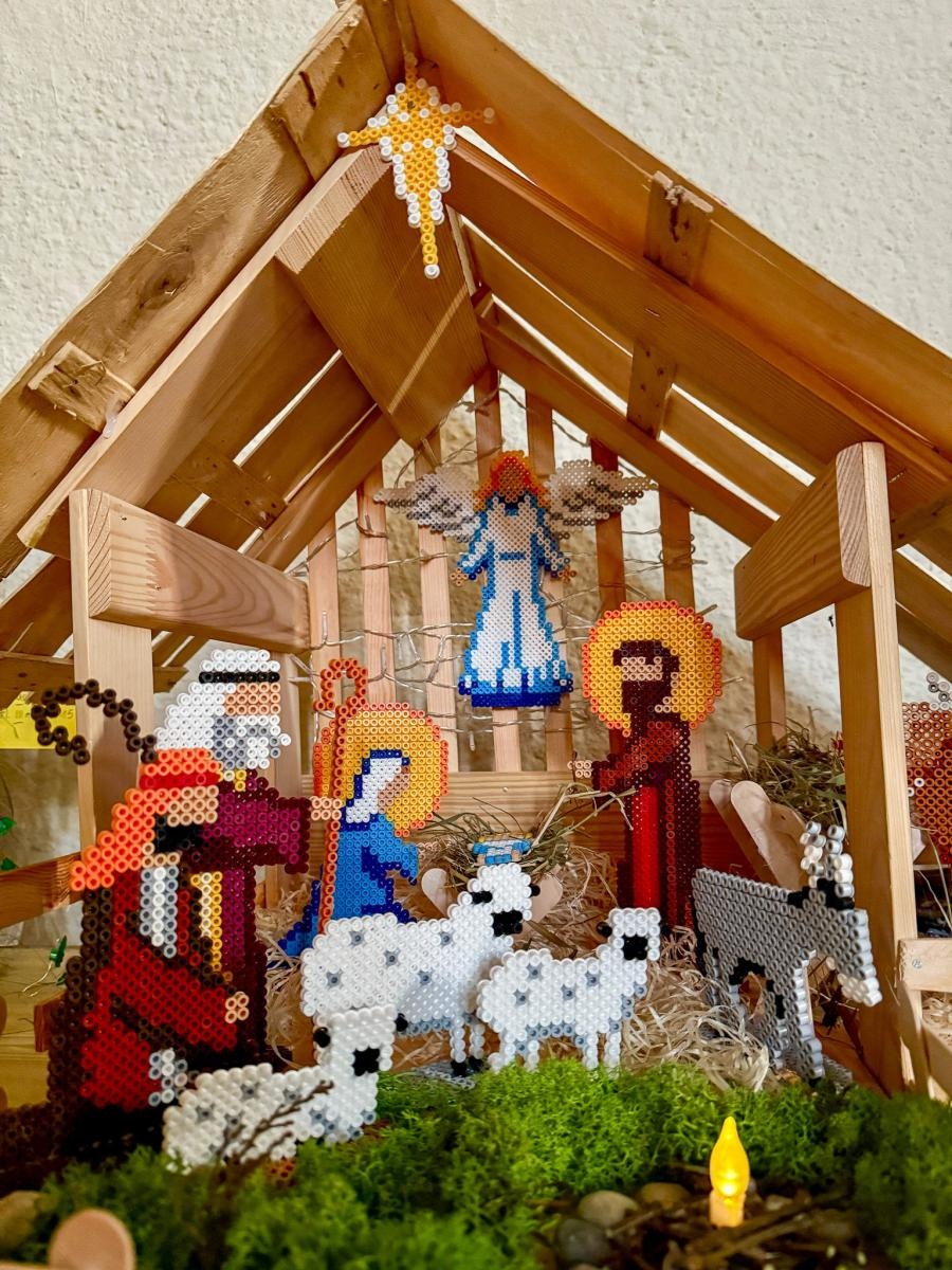 Zdjęcie w galerii na portalu naszraciborz.pl: Rodzinne szopki pełne tradycji i wyobraźni. Zakończyła się XVI edycja konkursu w Raciborzu wiadomości z regionu