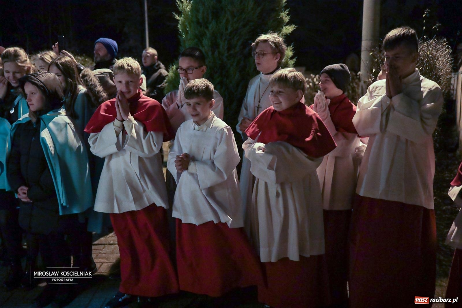 Zdjęcie w galerii na portalu naszraciborz.pl: Cicha noc rozbrzmiała w raciborskich świątyniach. Boże Narodzenie jako święto wiary i bliskości [FOTO i WIDEO] wiadomości z regionu