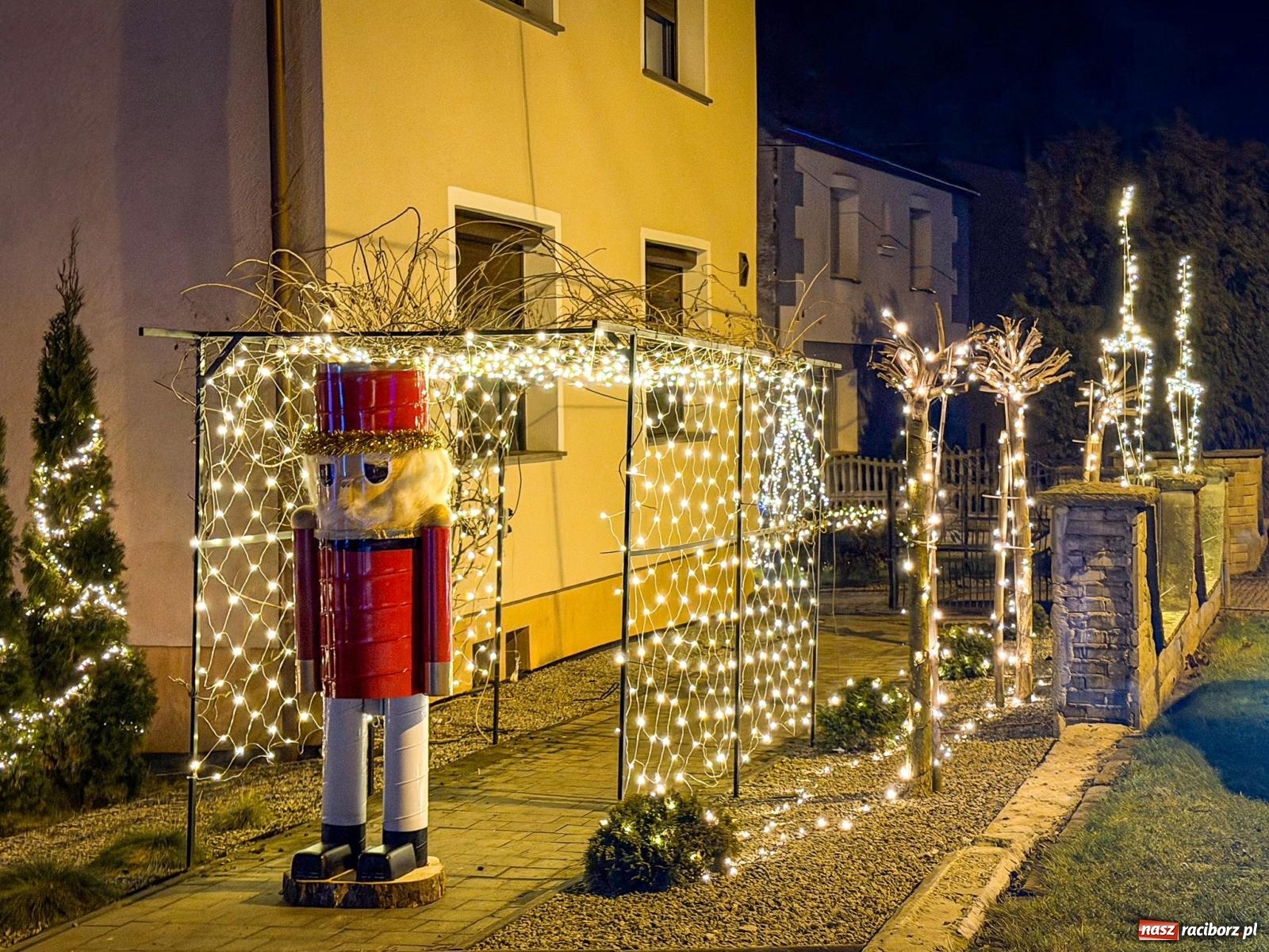 Zdjęcie w galerii na portalu naszraciborz.pl: Griswoldowo niedaleko Raciborza. Nowa Wioska w świątecznej szacie [FOTO i WIDEO] wiadomości z regionu