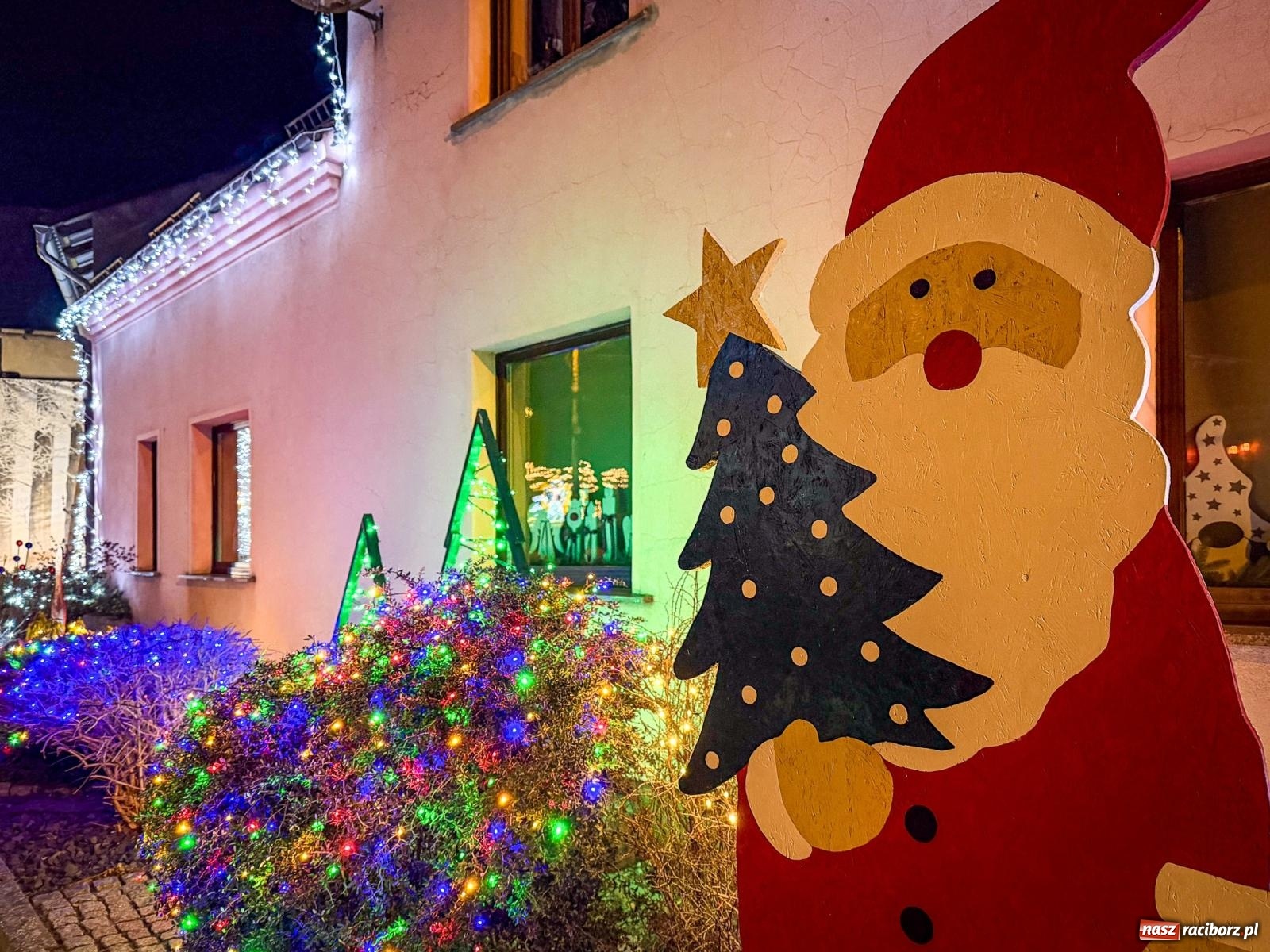 Zdjęcie w galerii na portalu naszraciborz.pl: Griswoldowo niedaleko Raciborza. Nowa Wioska w świątecznej szacie [FOTO i WIDEO] wiadomości z regionu
