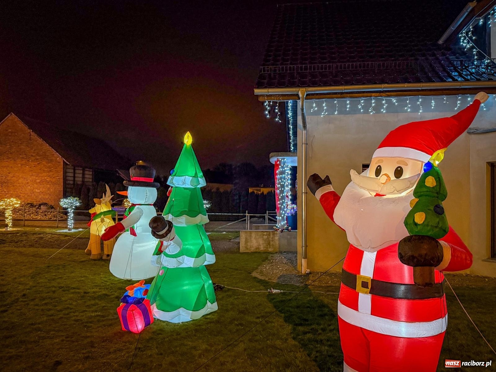 Zdjęcie w galerii na portalu naszraciborz.pl: Griswoldowo niedaleko Raciborza. Nowa Wioska w świątecznej szacie [FOTO i WIDEO] wiadomości z regionu