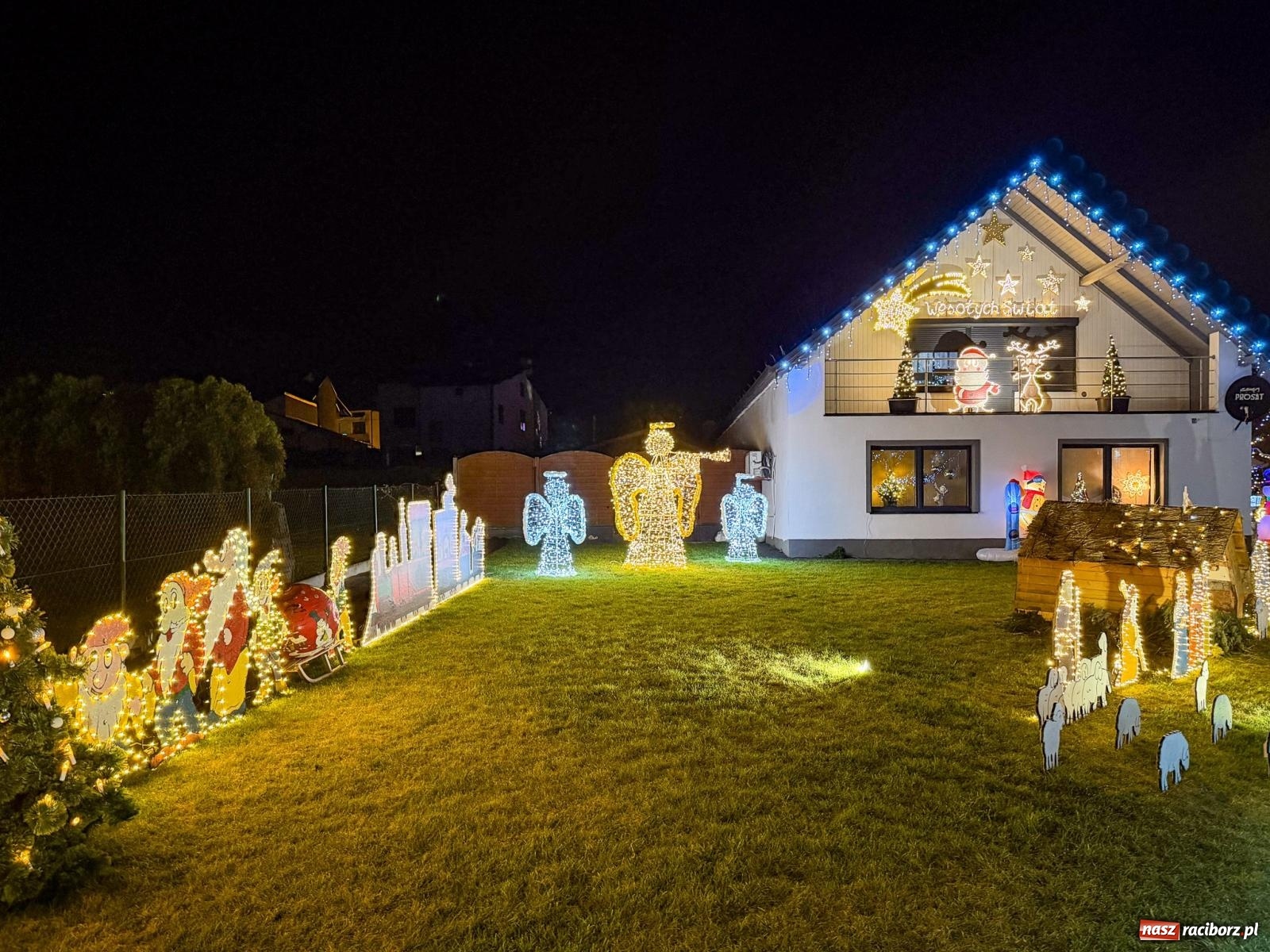 Zdjęcie w galerii na portalu naszraciborz.pl: Griswoldowo niedaleko Raciborza. Nowa Wioska w świątecznej szacie [FOTO i WIDEO] wiadomości z regionu