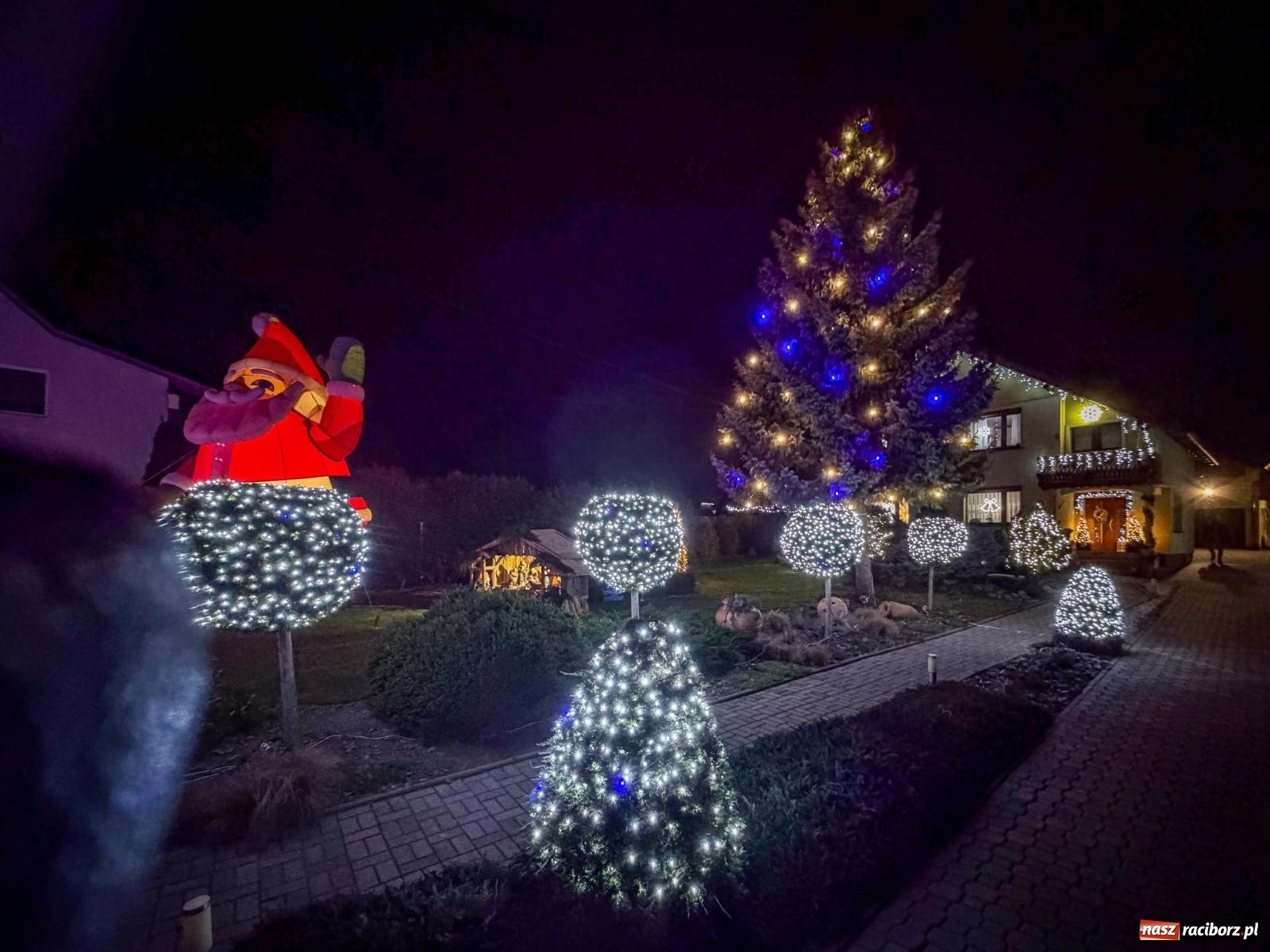 Zdjęcie w galerii na portalu naszraciborz.pl: Griswoldowo niedaleko Raciborza. Nowa Wioska w świątecznej szacie [FOTO i WIDEO] wiadomości z regionu