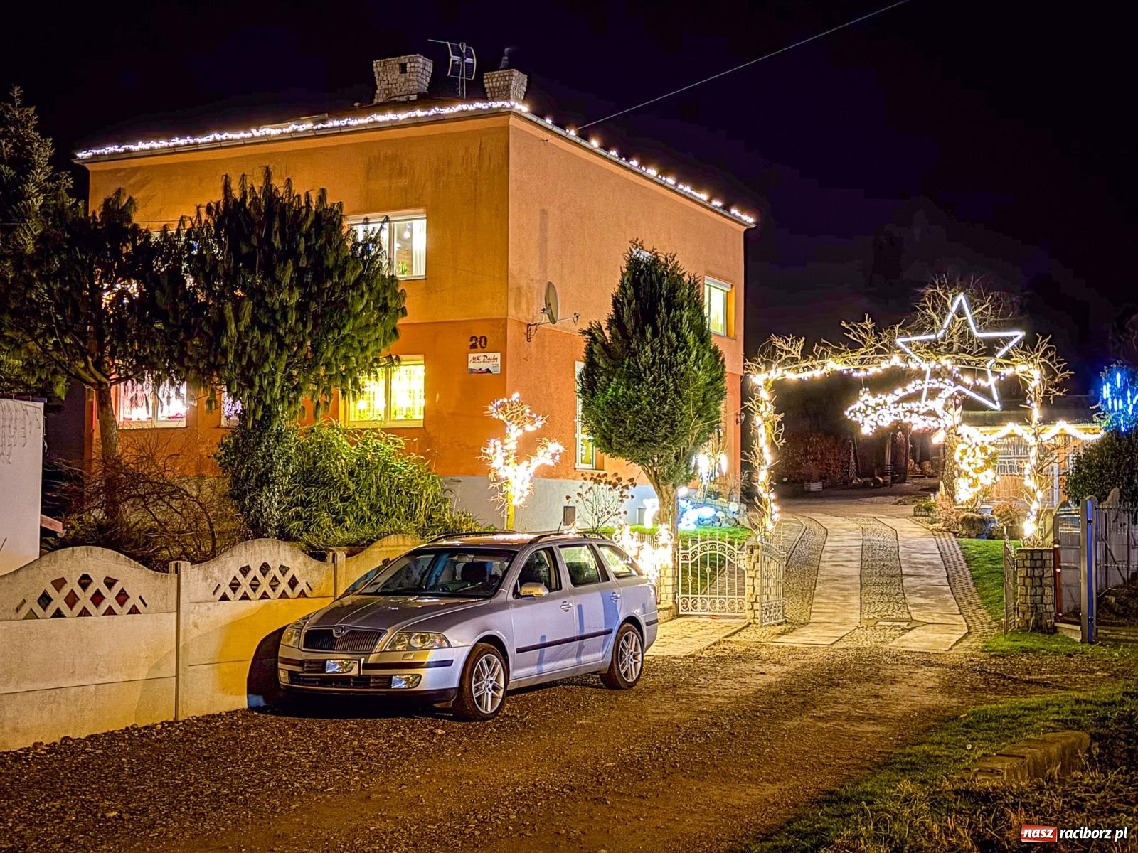 Zdjęcie w galerii na portalu naszraciborz.pl: Griswoldowo niedaleko Raciborza. Nowa Wioska w świątecznej szacie [FOTO i WIDEO] wiadomości z regionu