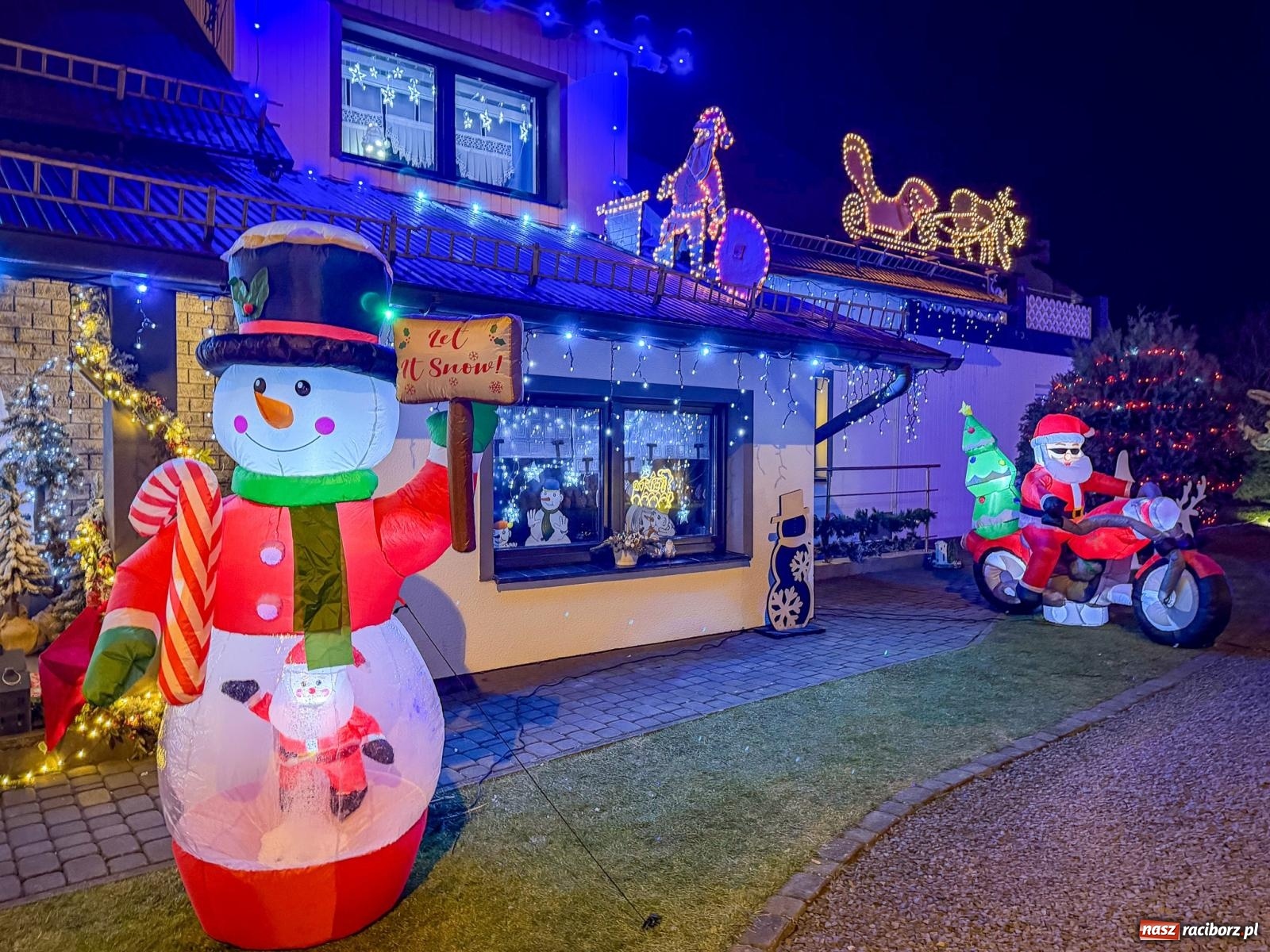 Zdjęcie w galerii na portalu naszraciborz.pl: Griswoldowo niedaleko Raciborza. Nowa Wioska w świątecznej szacie [FOTO i WIDEO] wiadomości z regionu