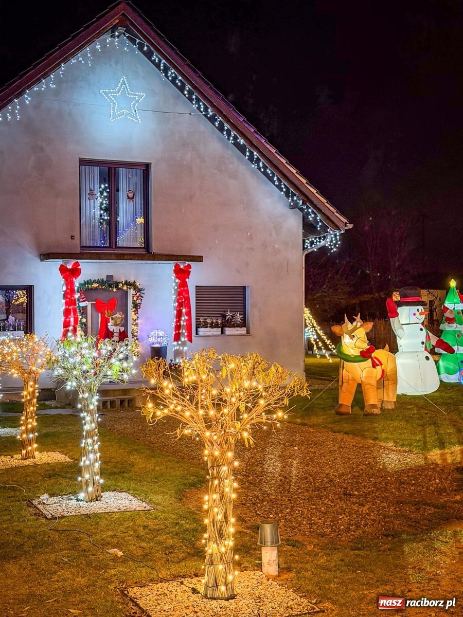 Zdjęcie w galerii na portalu naszraciborz.pl: Griswoldowo niedaleko Raciborza. Nowa Wioska w świątecznej szacie [FOTO i WIDEO] wiadomości z regionu