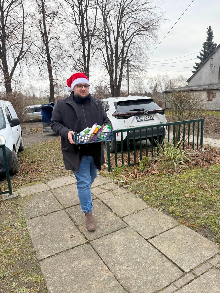 Zdjęcie w galerii na portalu naszraciborz.pl: Wigilia, która łączy ludzi i daje realne wsparcie wiadomości z regionu