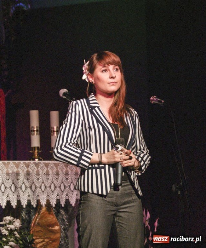 Zdjęcie w galerii na portalu naszraciborz.pl: W hołdzie bł. Janowi Pawłowi II wiadomości z regionu