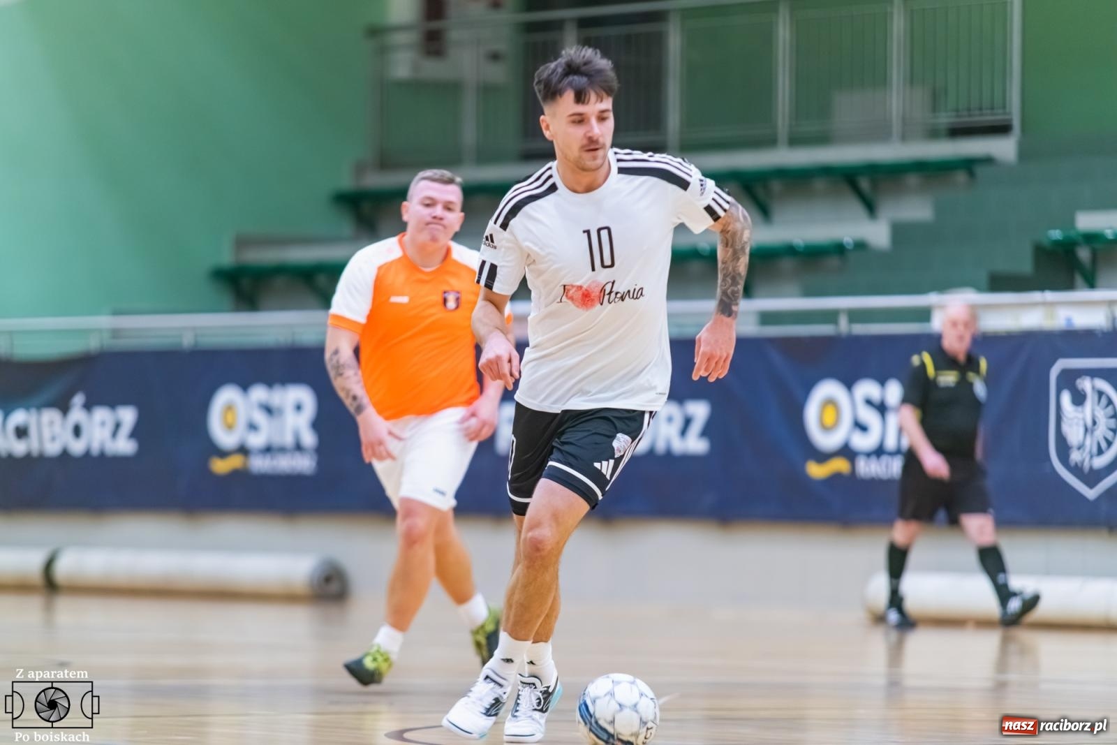 Zdjęcie w galerii na portalu naszraciborz.pl: Pierwszoligowe granie w HLPN. Wicher zgasił Płomień [FOTO] wiadomości z regionu