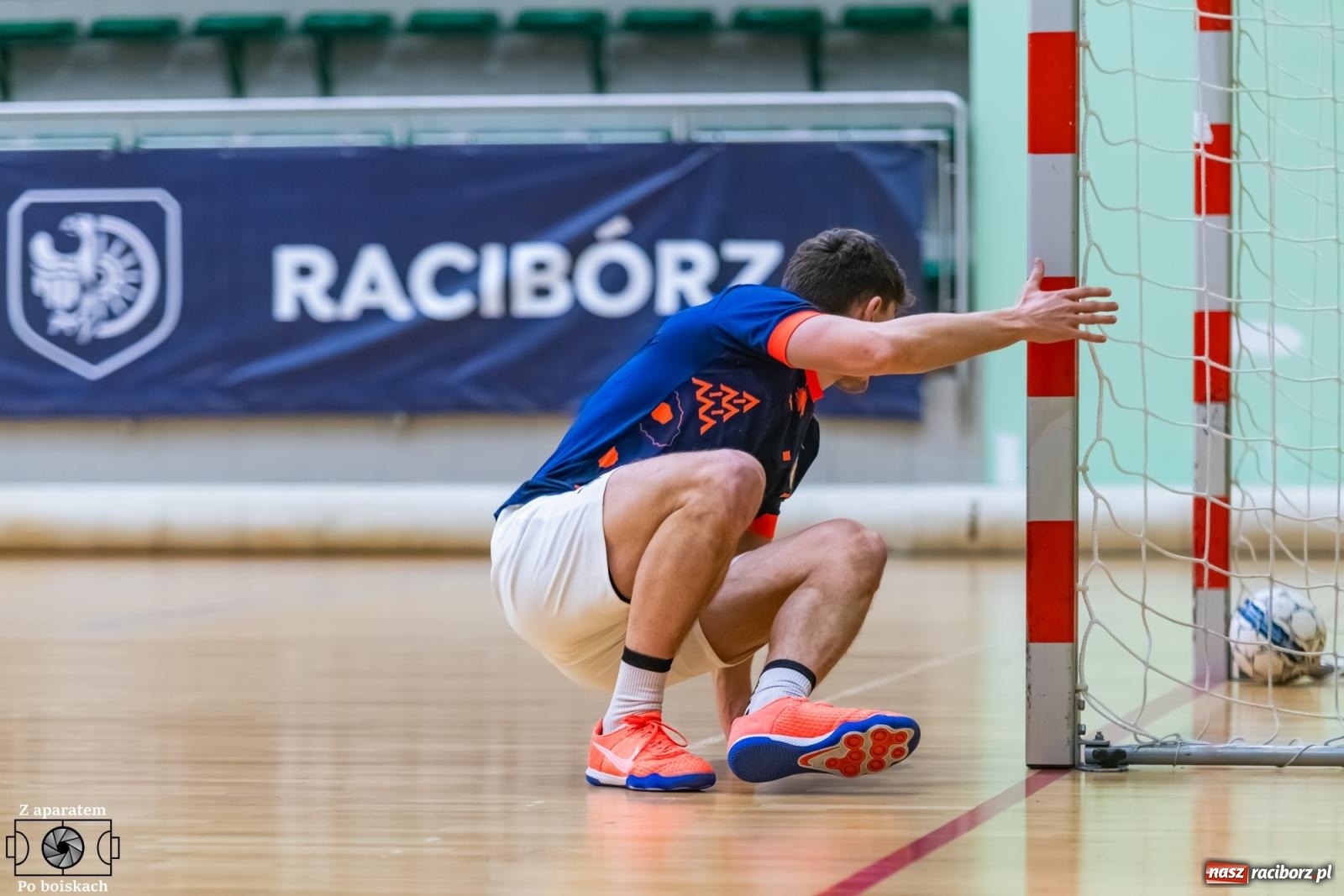 Zdjęcie w galerii na portalu naszraciborz.pl: Pierwszoligowe granie w HLPN. Wicher zgasił Płomień [FOTO] wiadomości z regionu