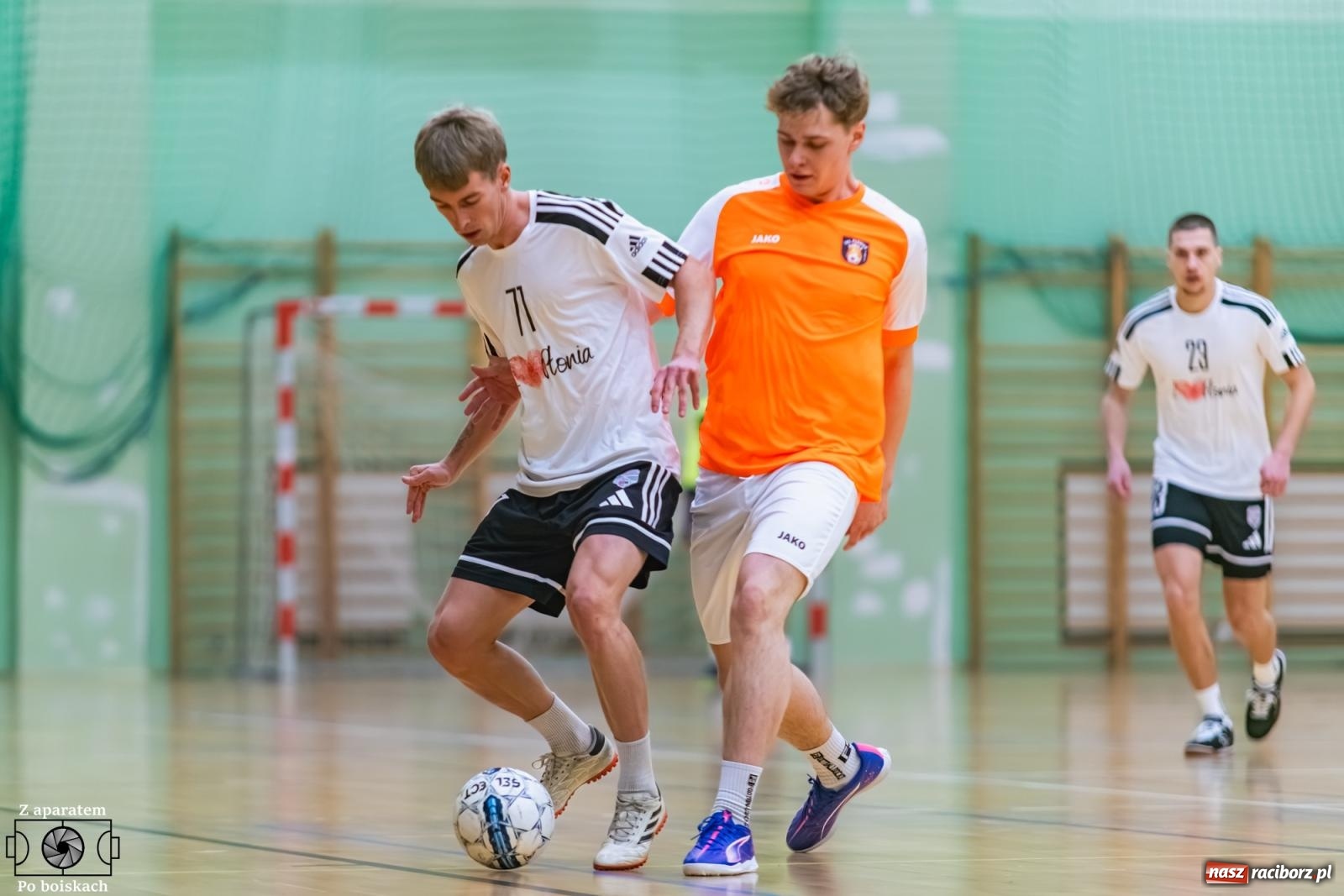 Zdjęcie w galerii na portalu naszraciborz.pl: Pierwszoligowe granie w HLPN. Wicher zgasił Płomień [FOTO] wiadomości z regionu