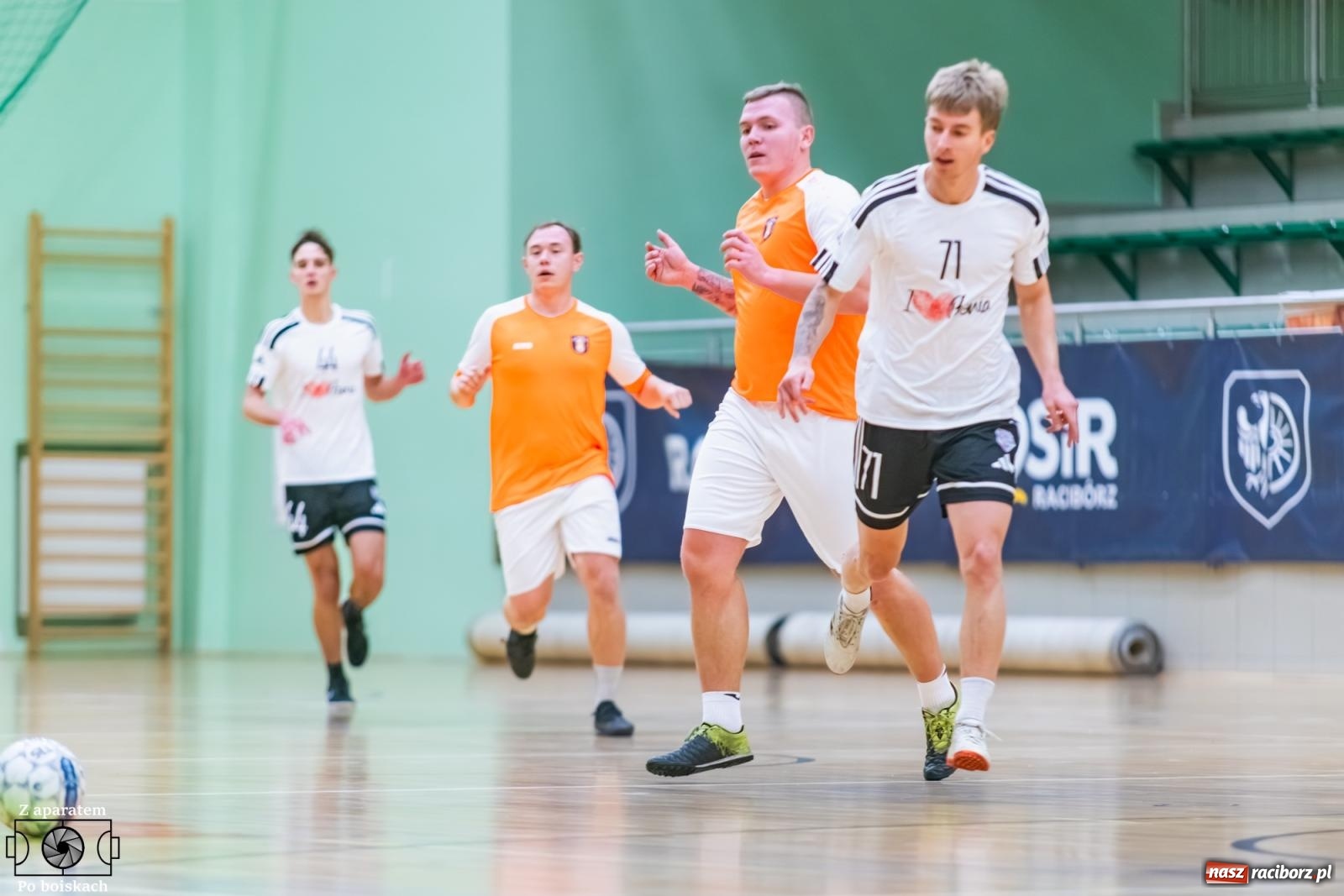 Zdjęcie w galerii na portalu naszraciborz.pl: Pierwszoligowe granie w HLPN. Wicher zgasił Płomień [FOTO] wiadomości z regionu